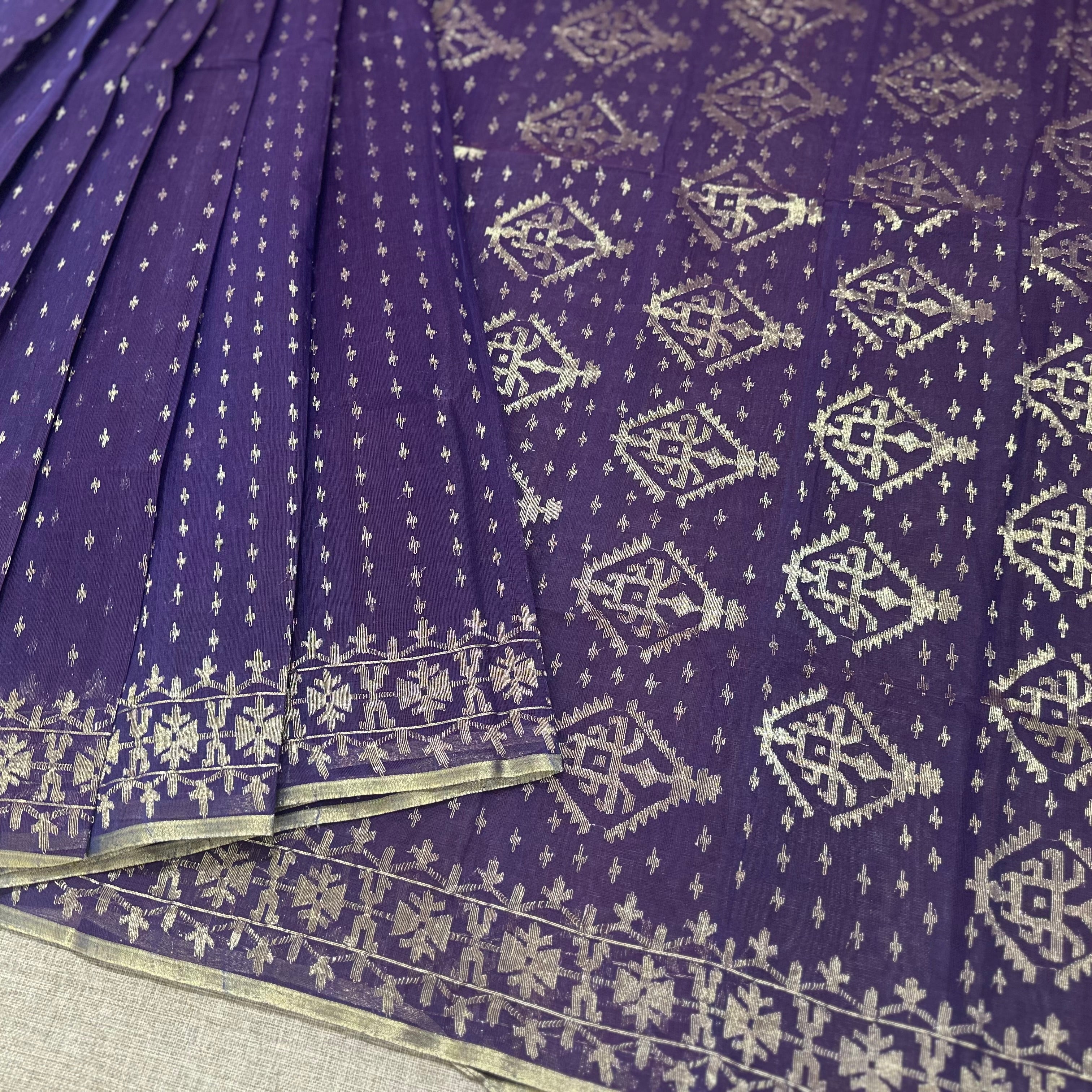 Violet Dhakai Jamdani with Zari