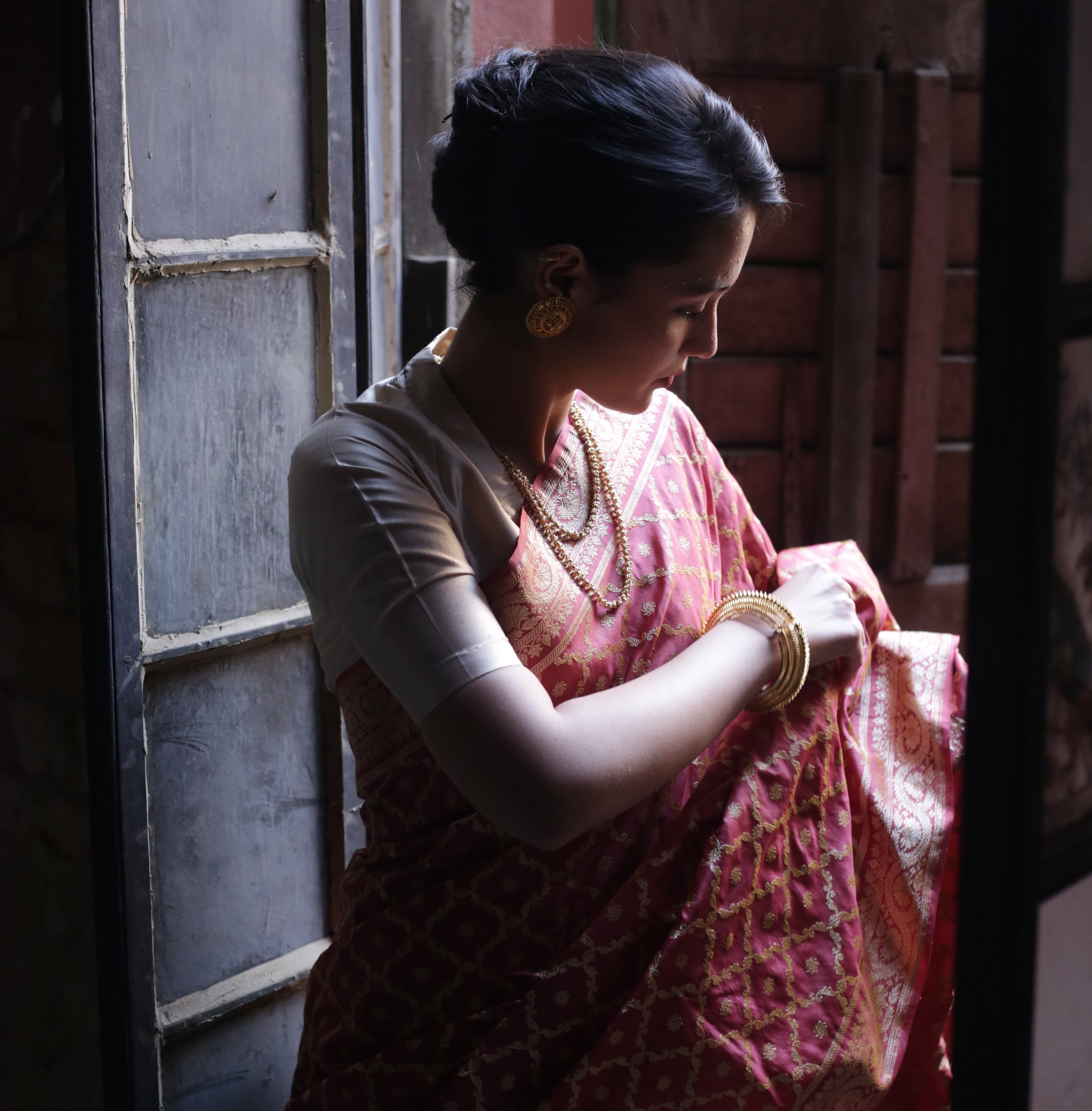 Crimson Natural Dyed Red Khadwa Jaal Benarasi