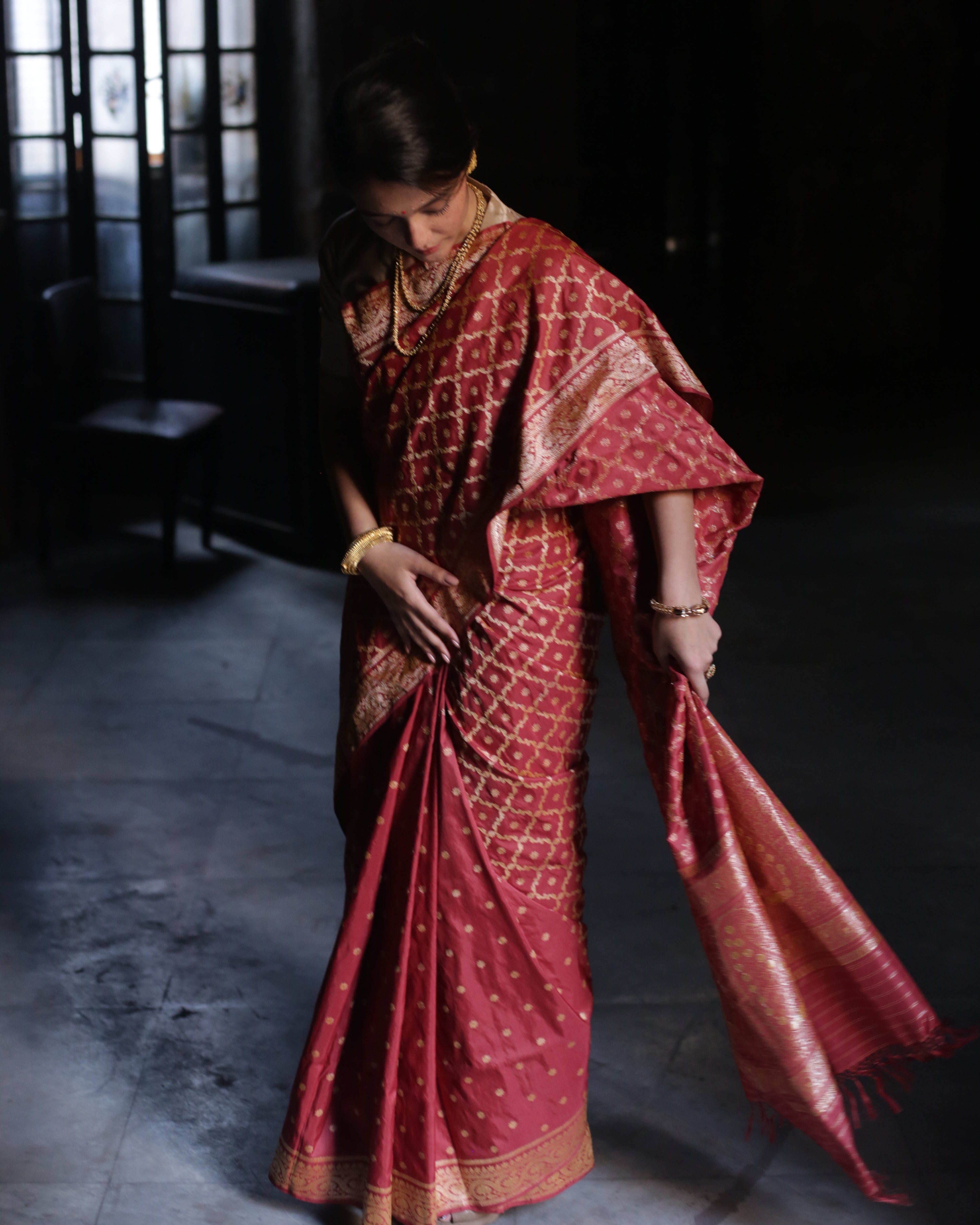 Crimson Natural Dyed Red Khadwa Jaal Benarasi