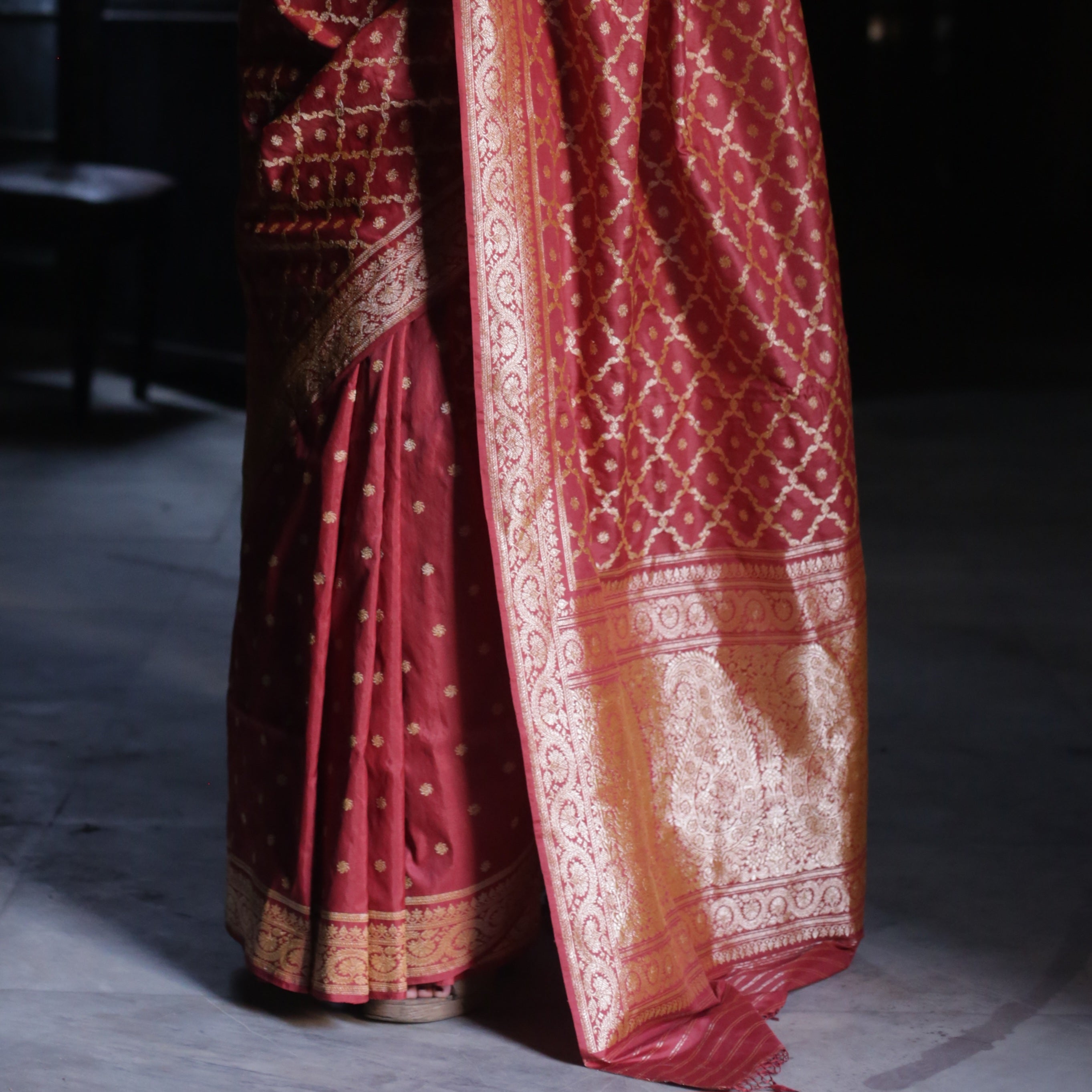 Crimson Natural Dyed Red Khadwa Jaal Benarasi