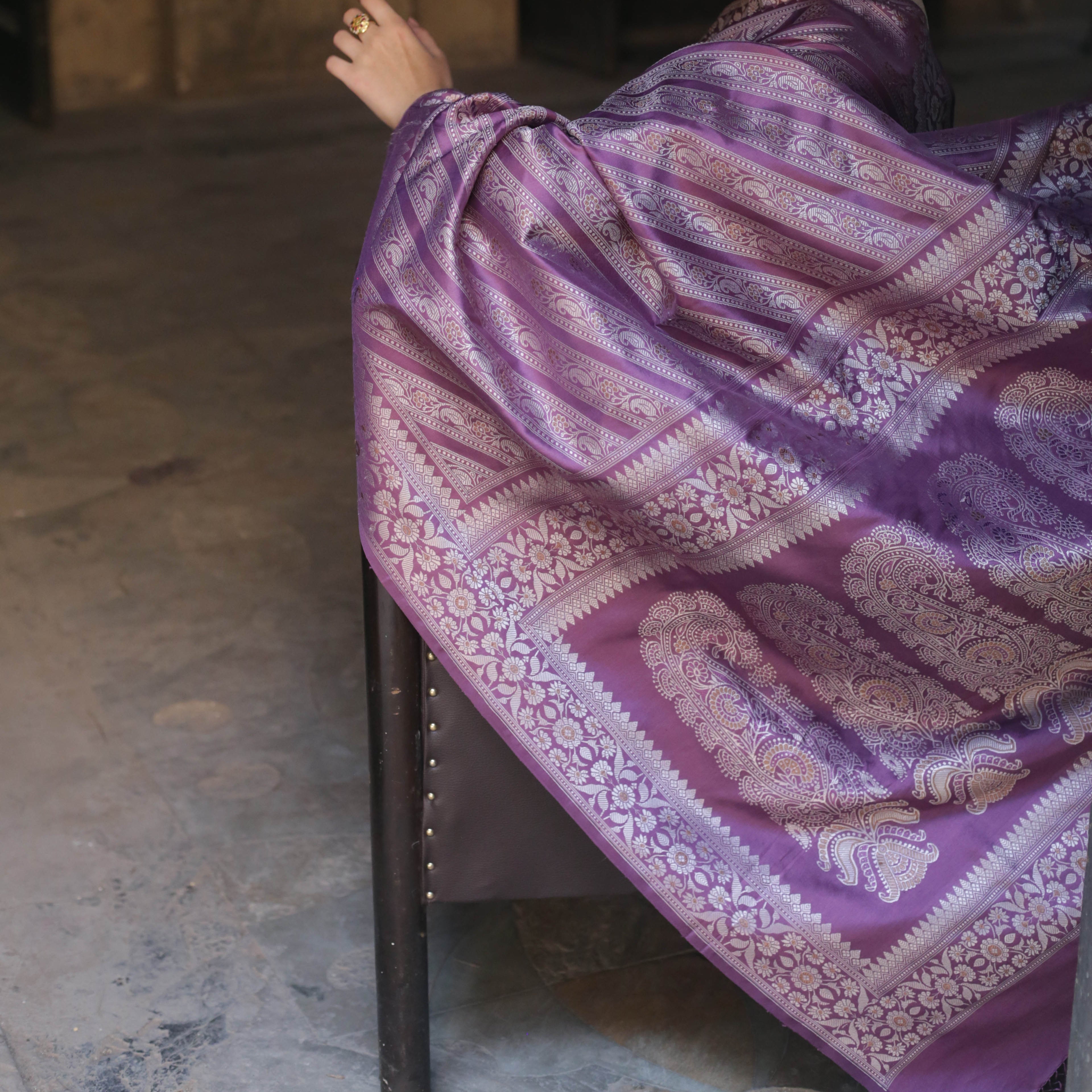 Mauve Ada Baluchari with Minakari