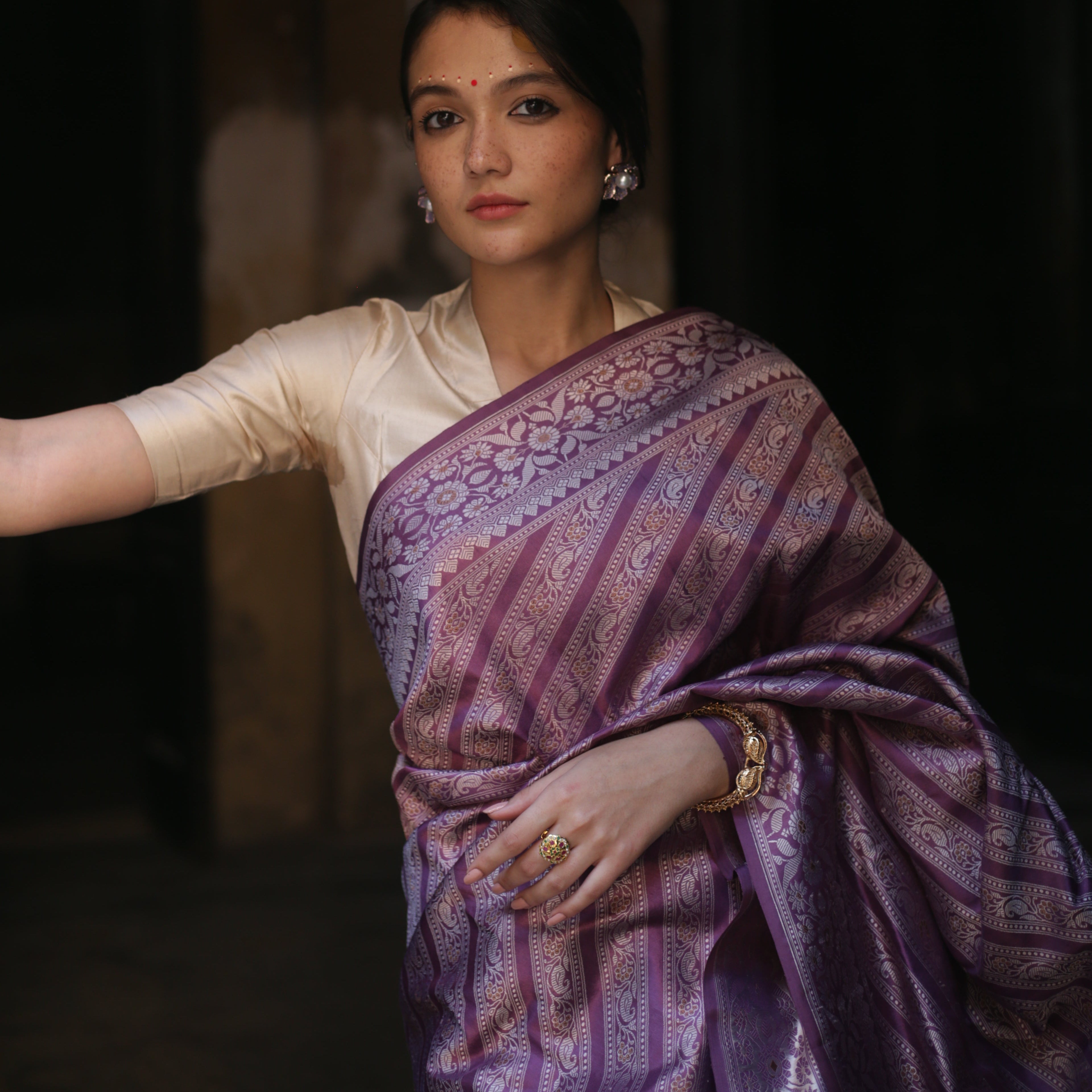 Mauve Ada Baluchari with Minakari
