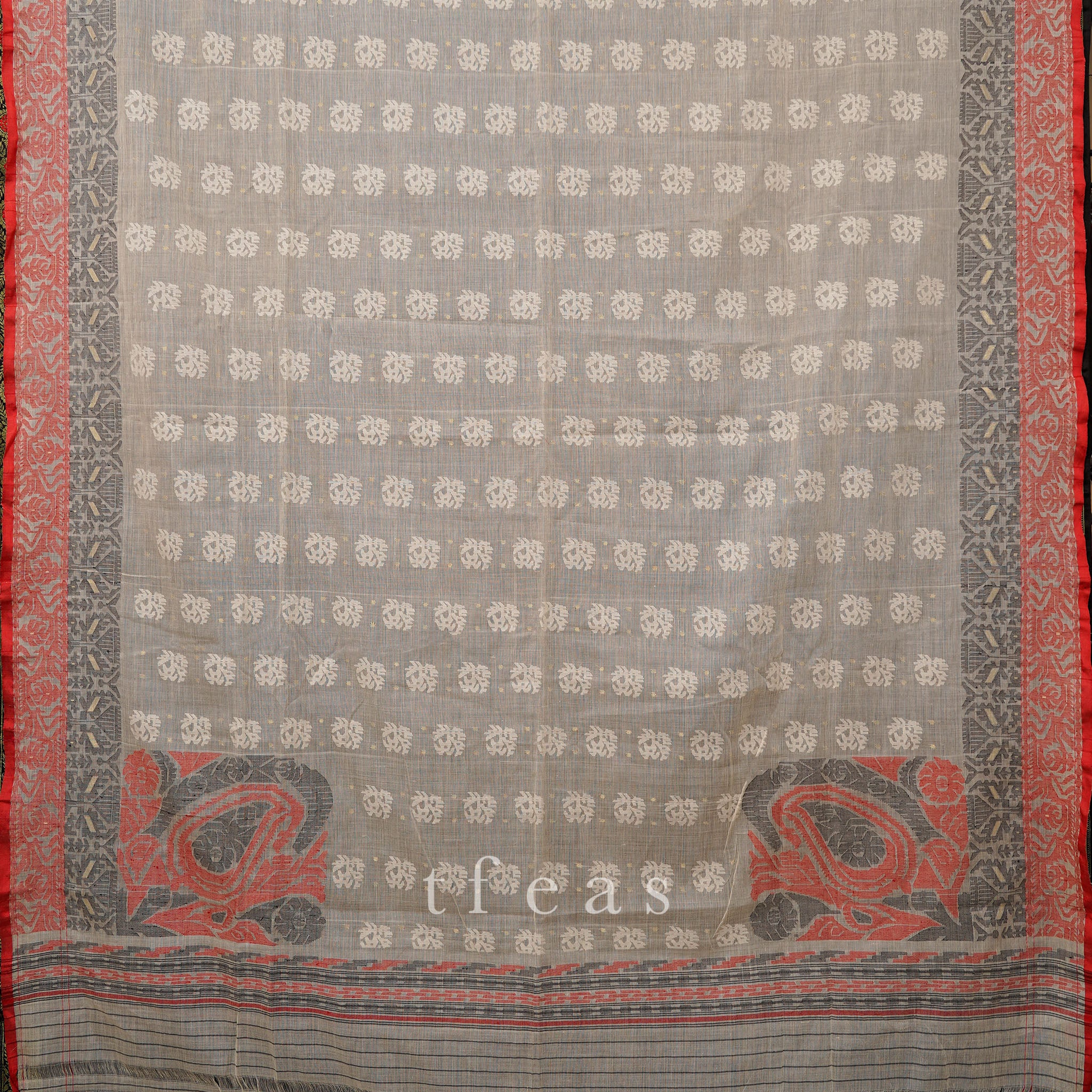 200 count Handwoven Bangladeshi Dhakai Jamdani White with Red and Black with Koniya