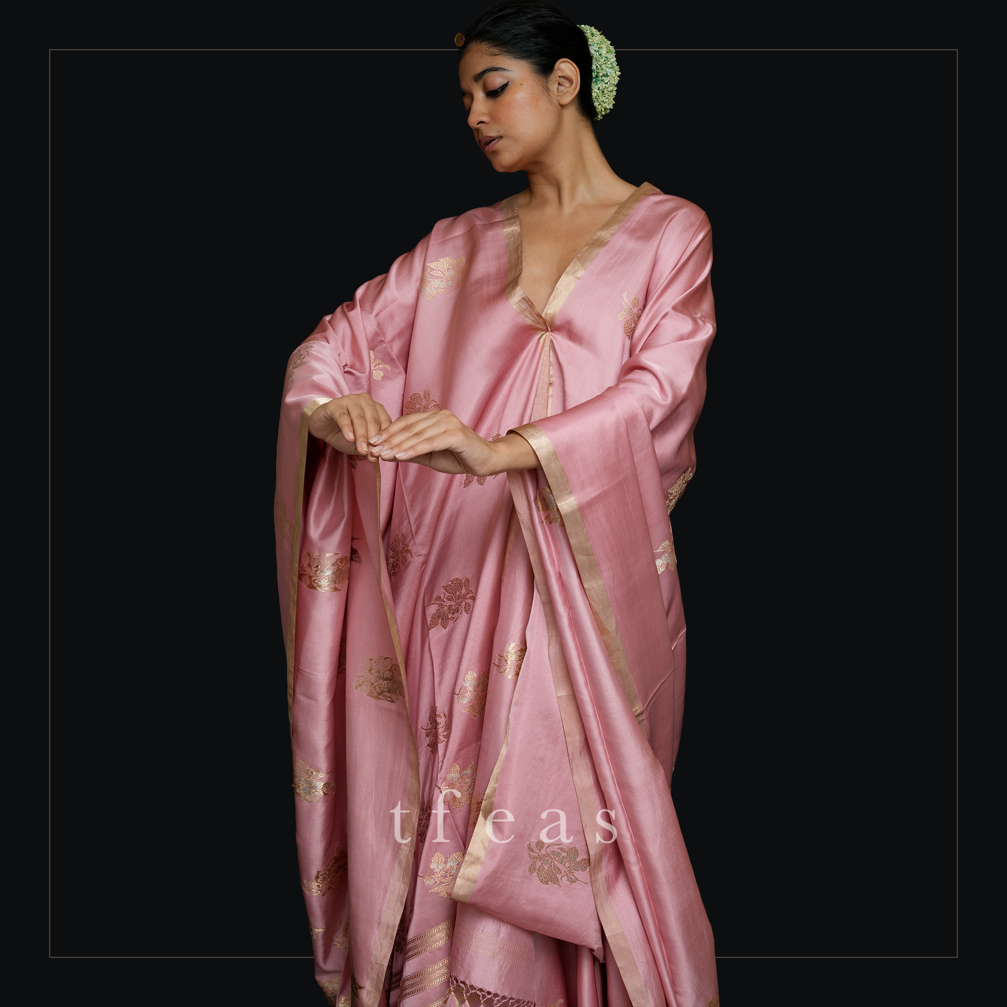 Gazari Satin Khadwa Benarasi
