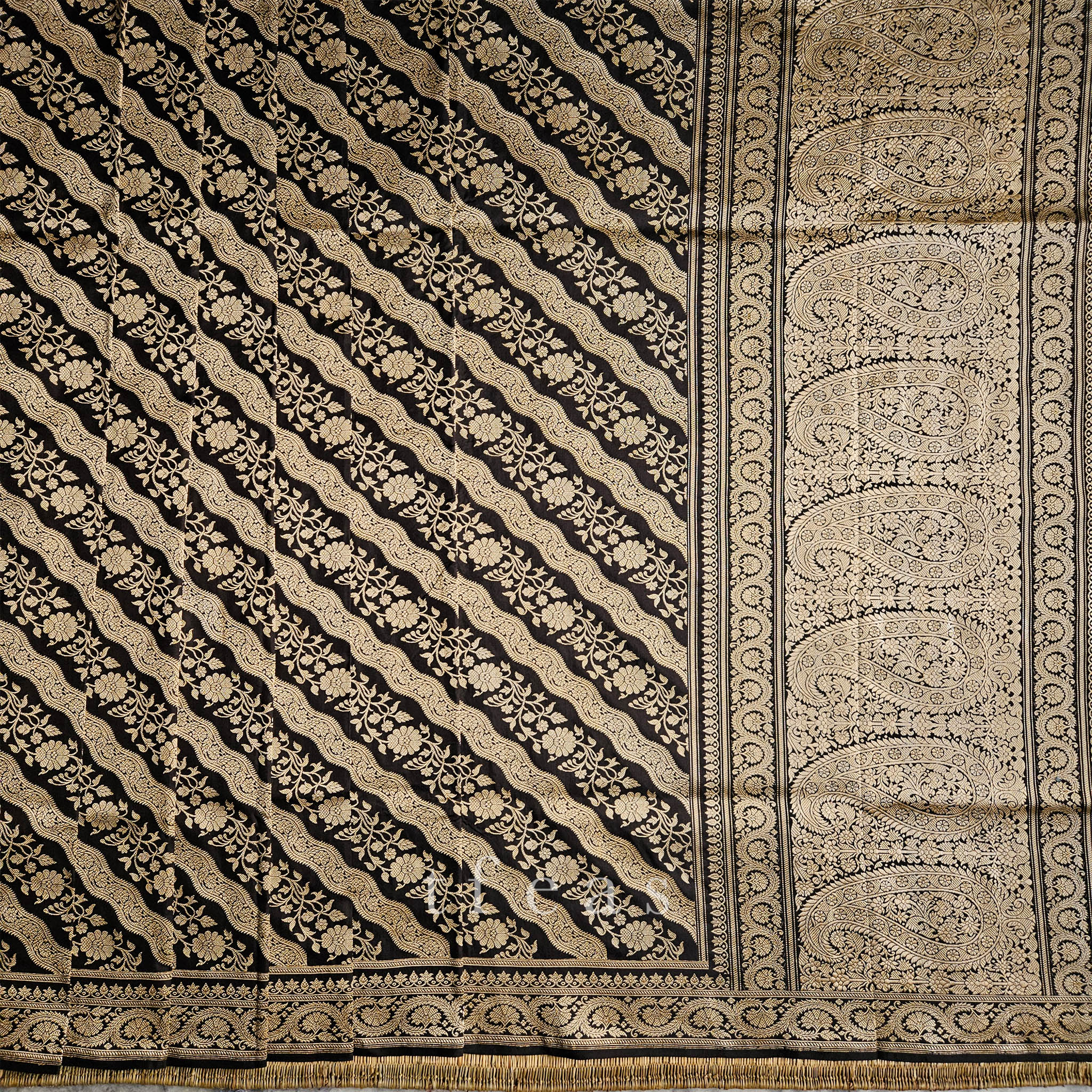 Black Ada Khadwa Benarasi Saree