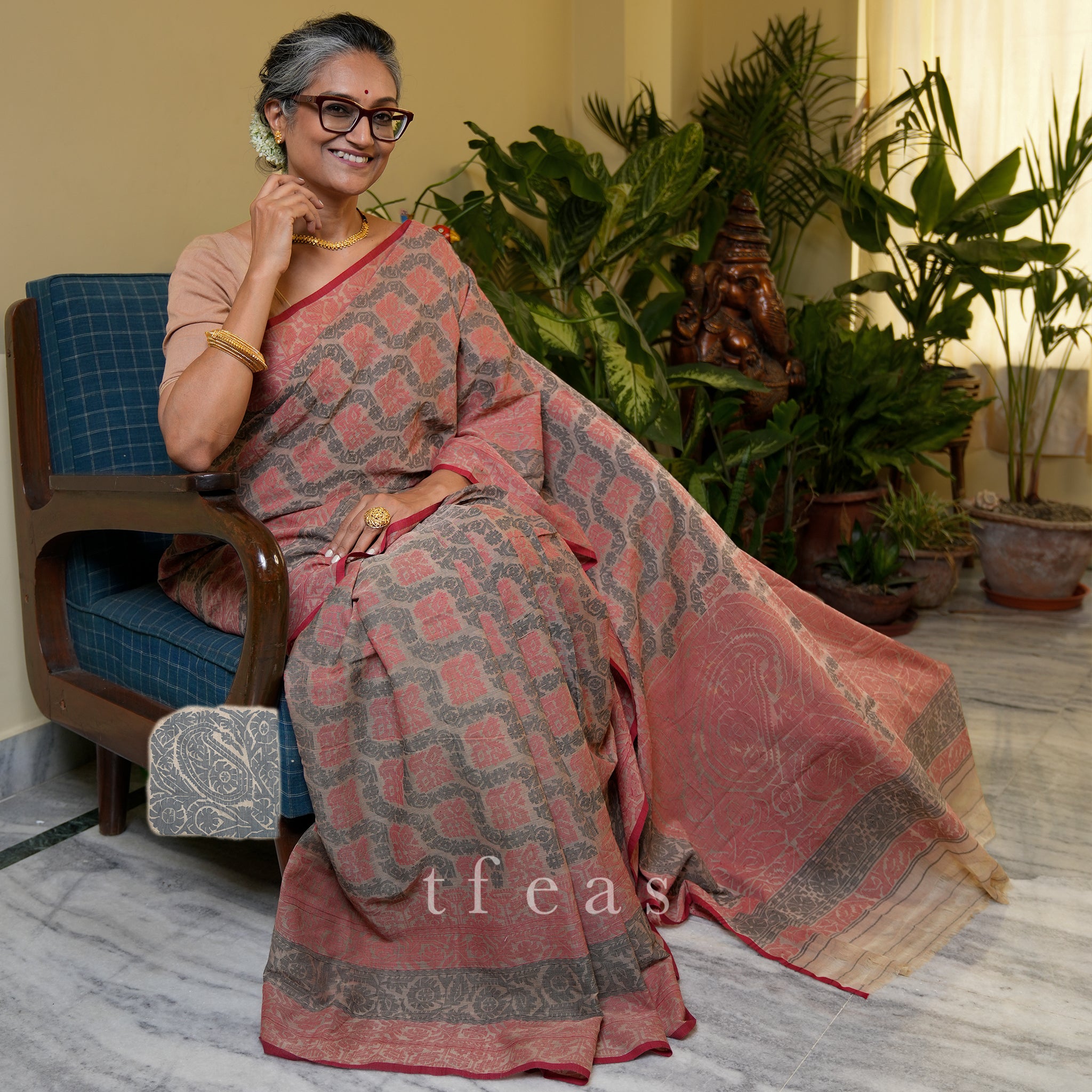 200 count Beige, Red and Black Dhakai Jamdani - a Masterpiece