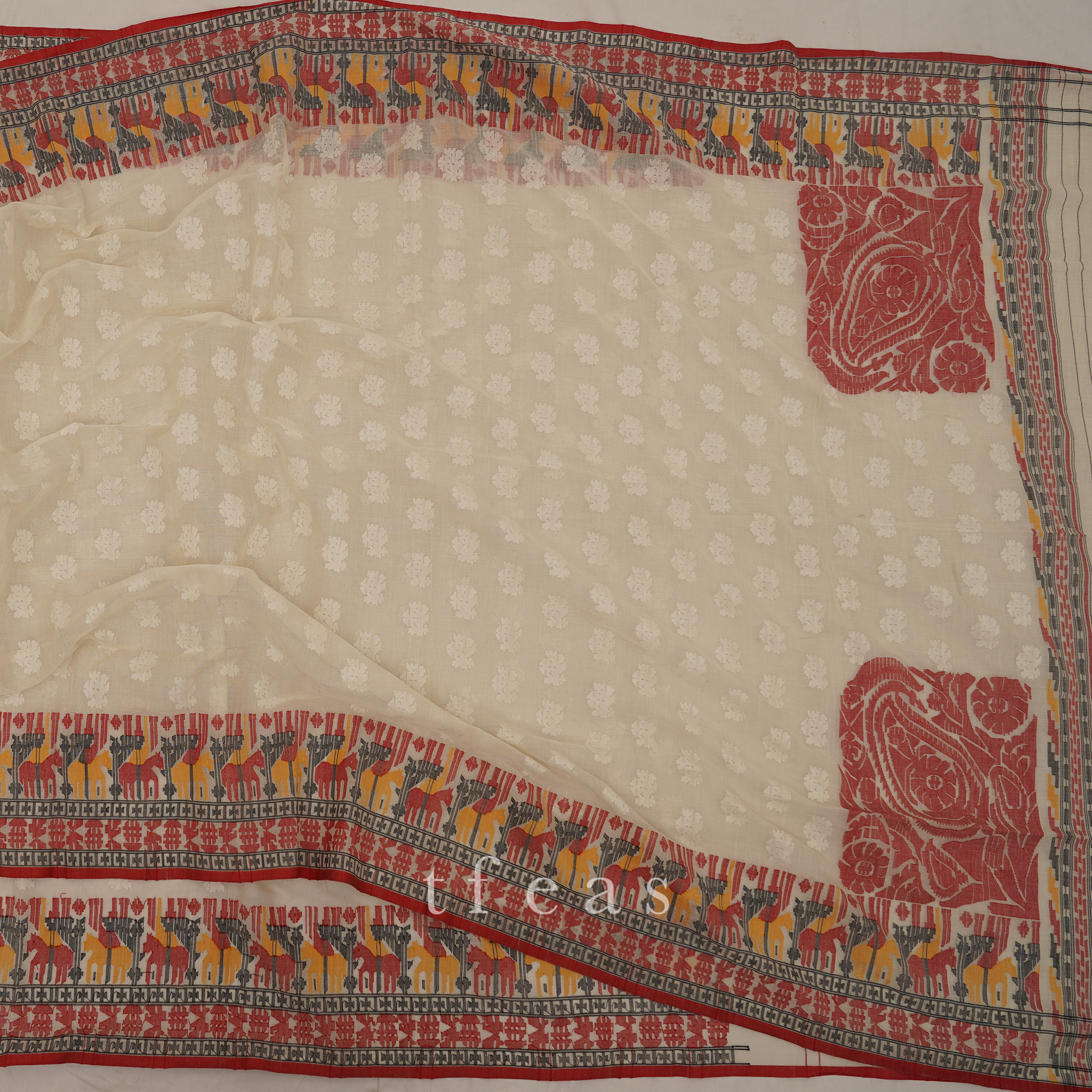 Recreation of a Dhakai Jamdani from the V&A - White