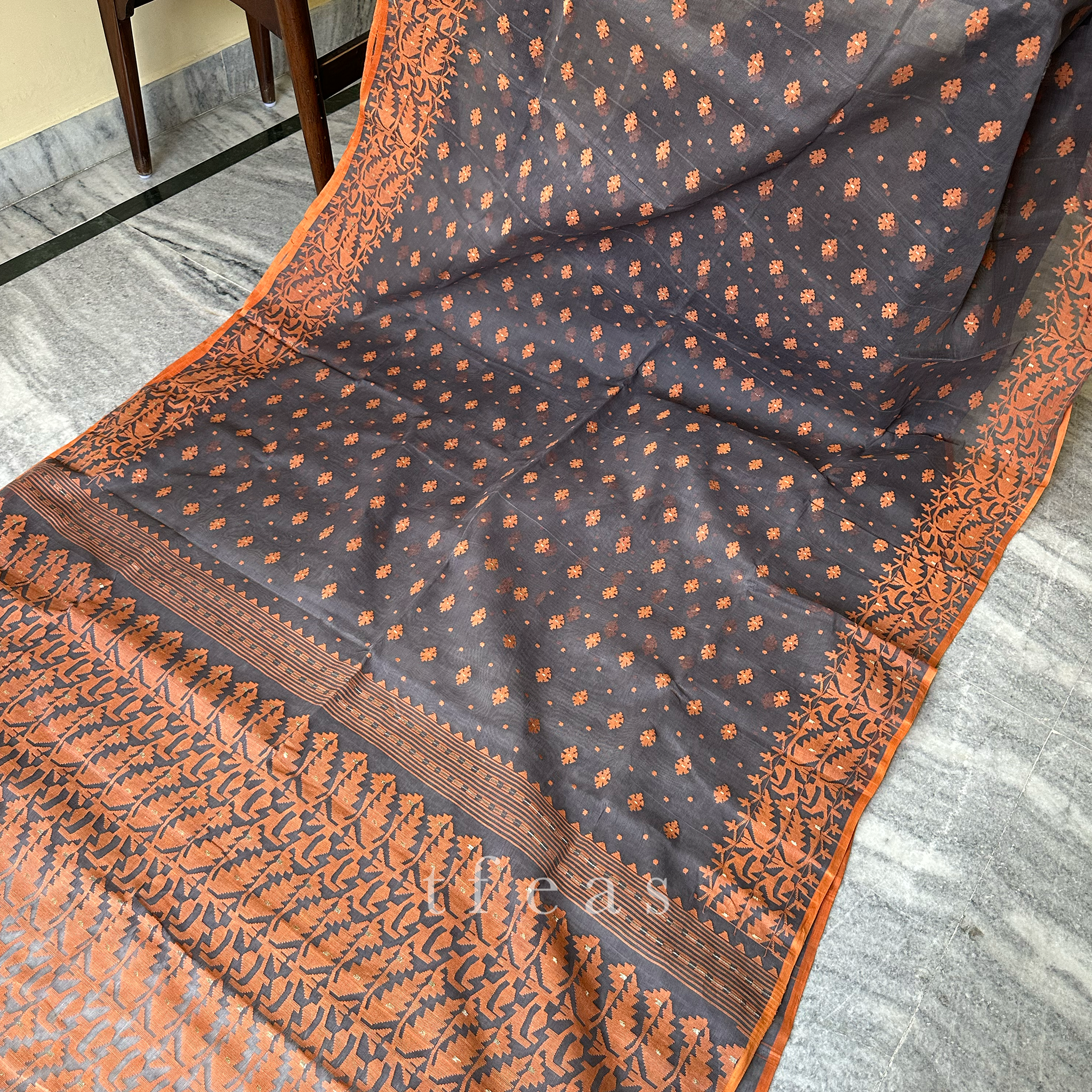 Brown and Rust Dhakai Jamdani