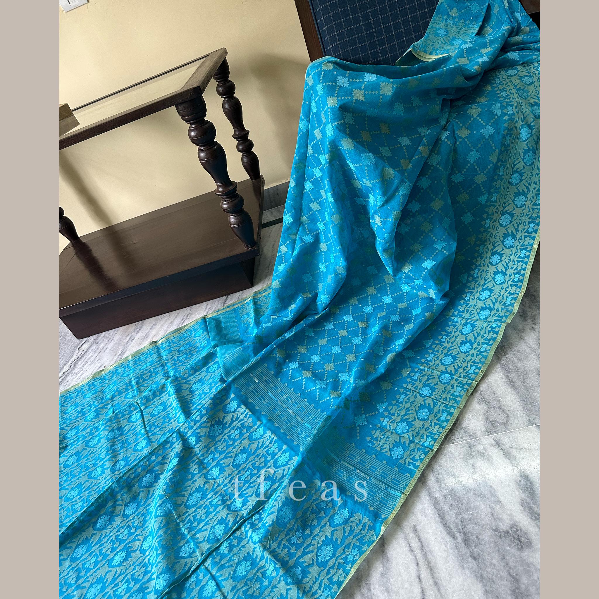 Turquoise Dhakai Jamdani Saree