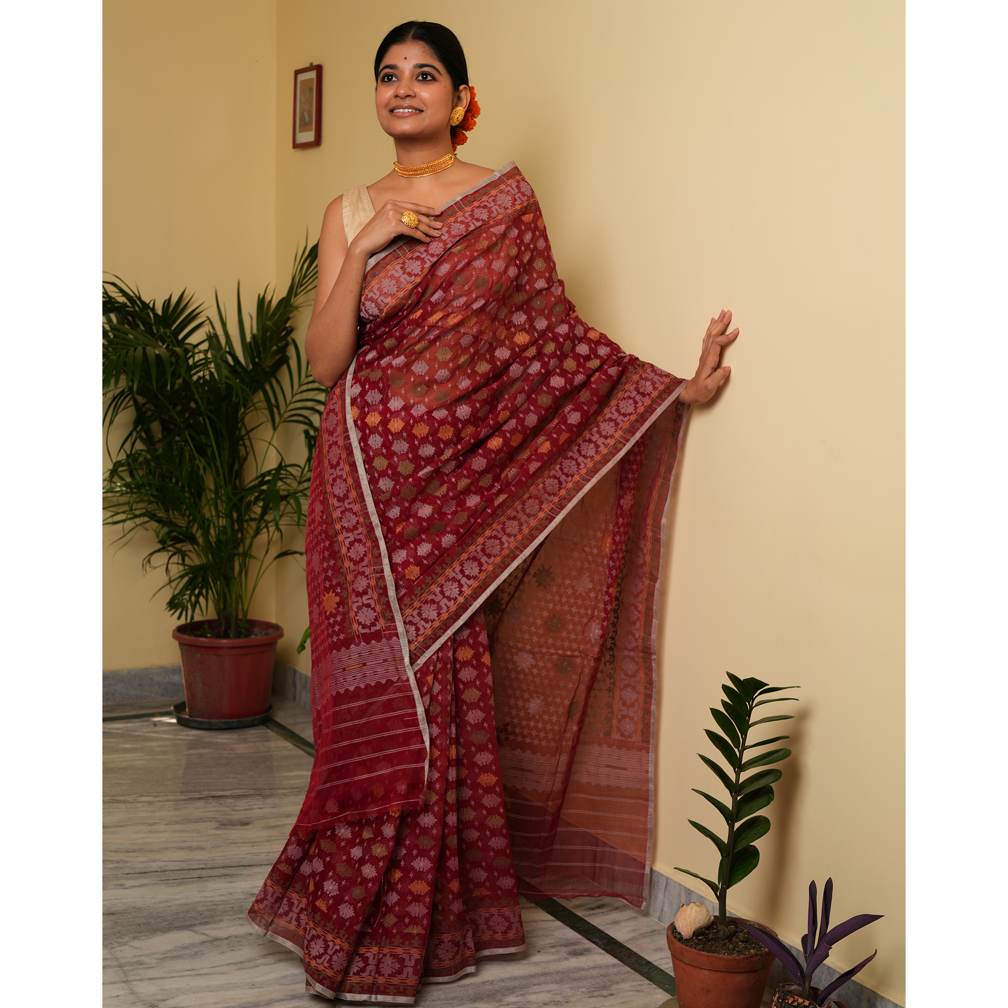 Red Multicoloured Dhakai Jamdani Saree