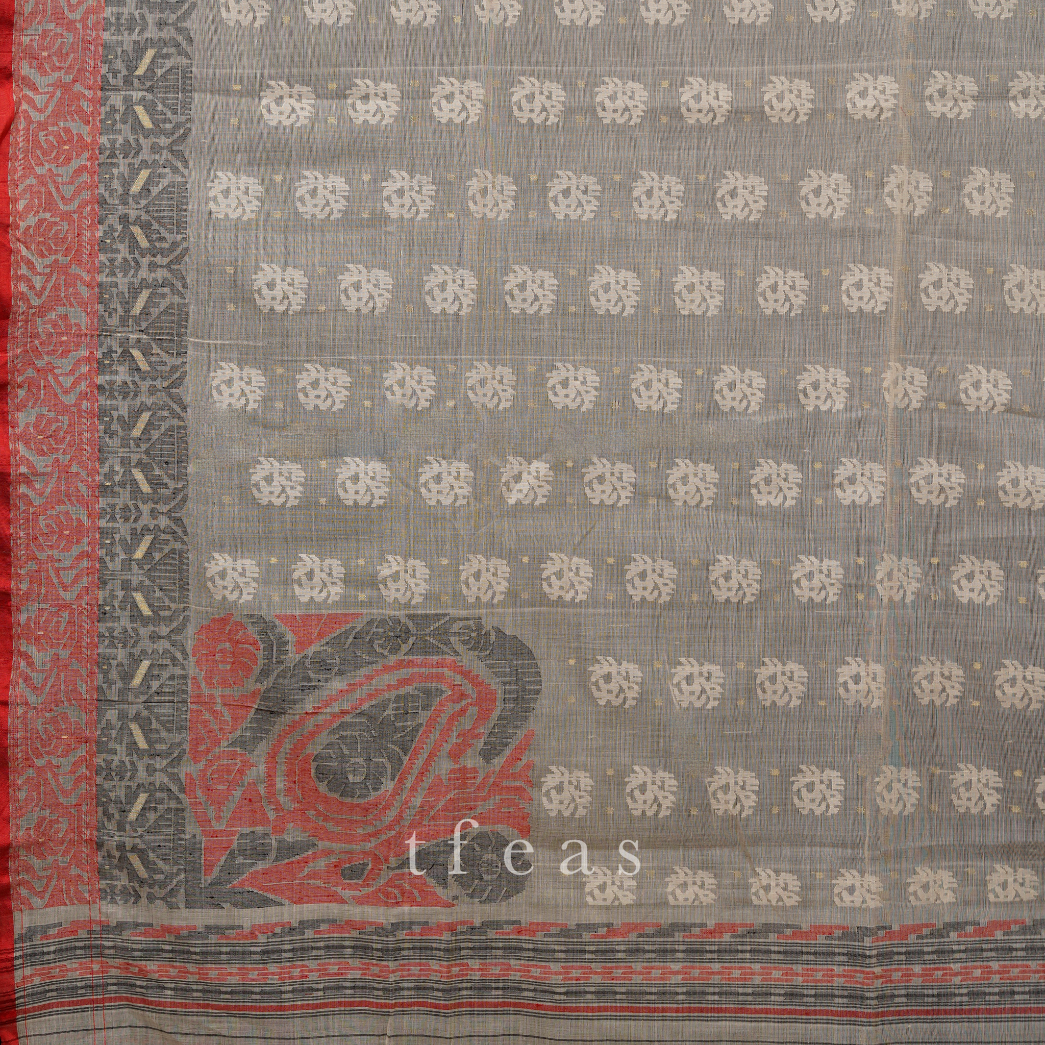 200 count Handwoven Bangladeshi Dhakai Jamdani White with Red and Black with Koniya