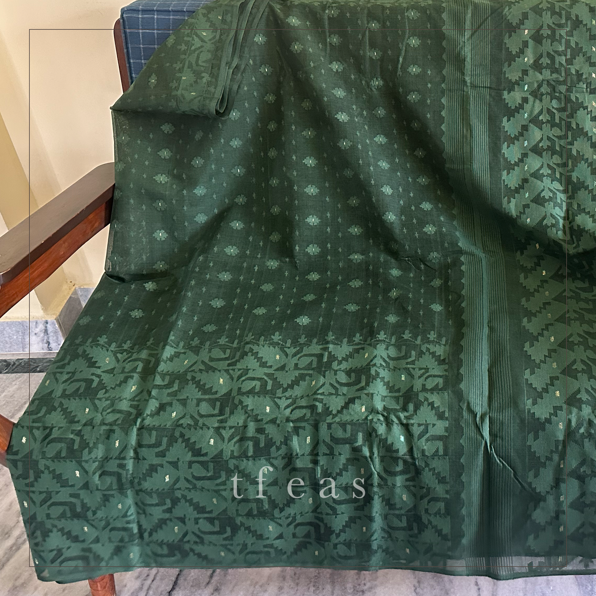 Green Dhakai Jamdani with Wide Border