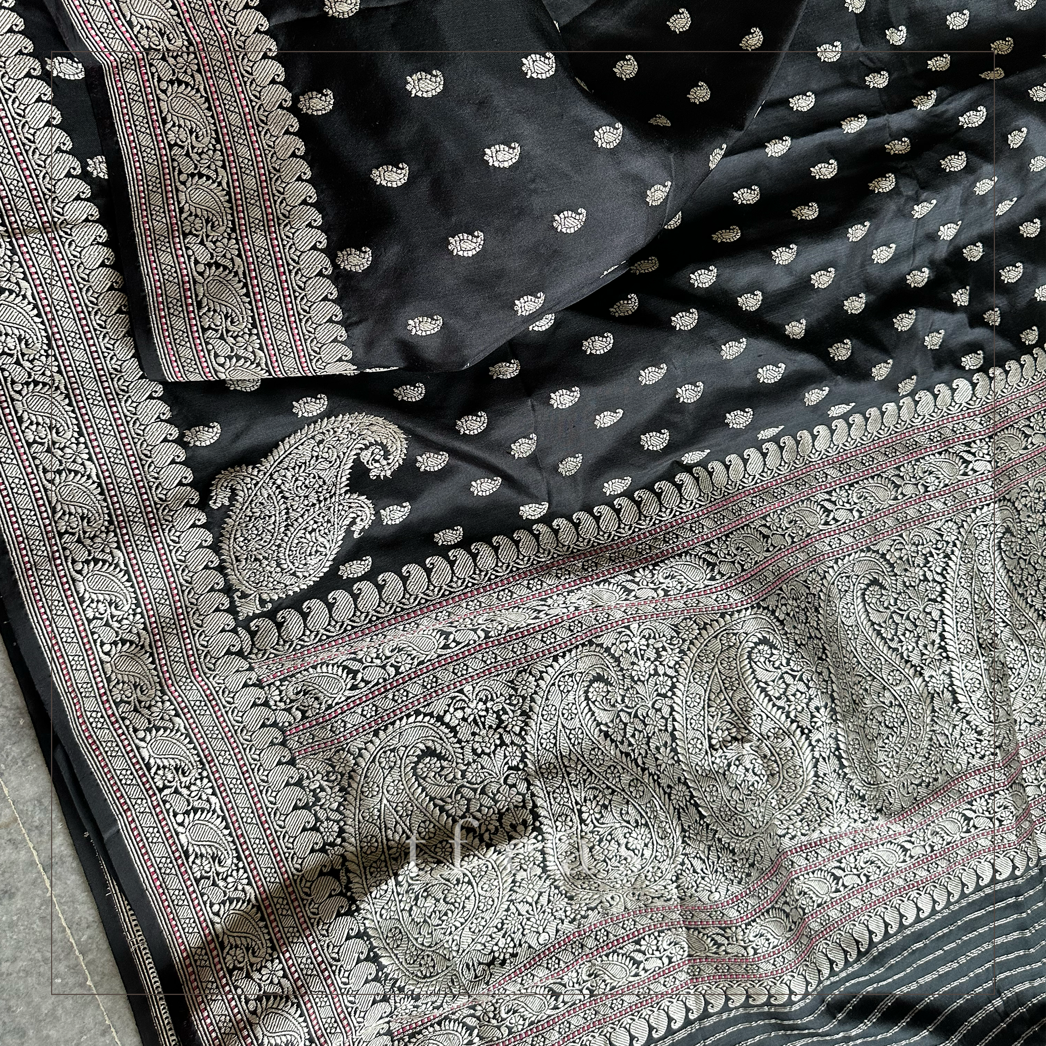 Black Koniya Ektara Benarasi