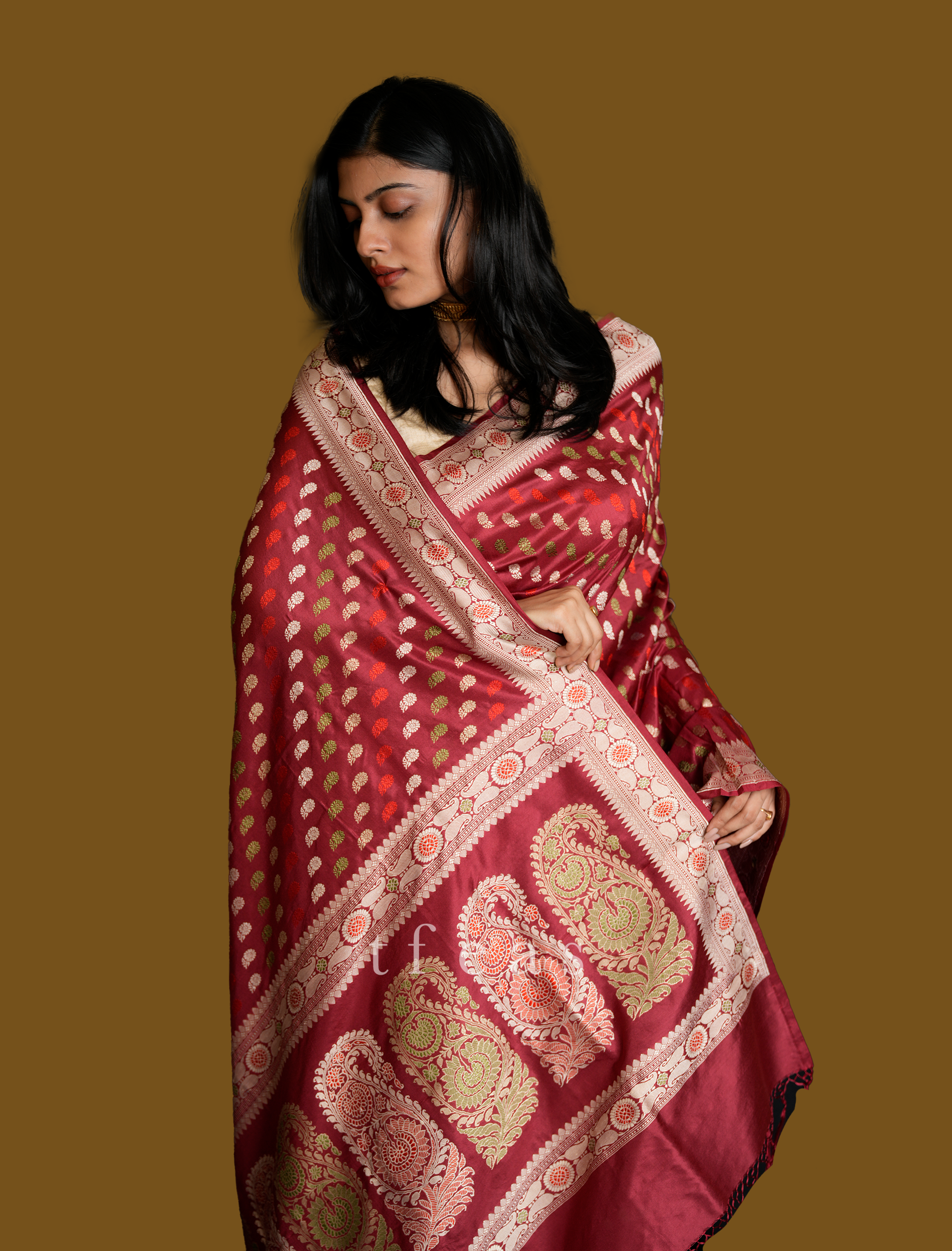 Maroon Butidar Baluchari from Benaras with Paisleys in Palla