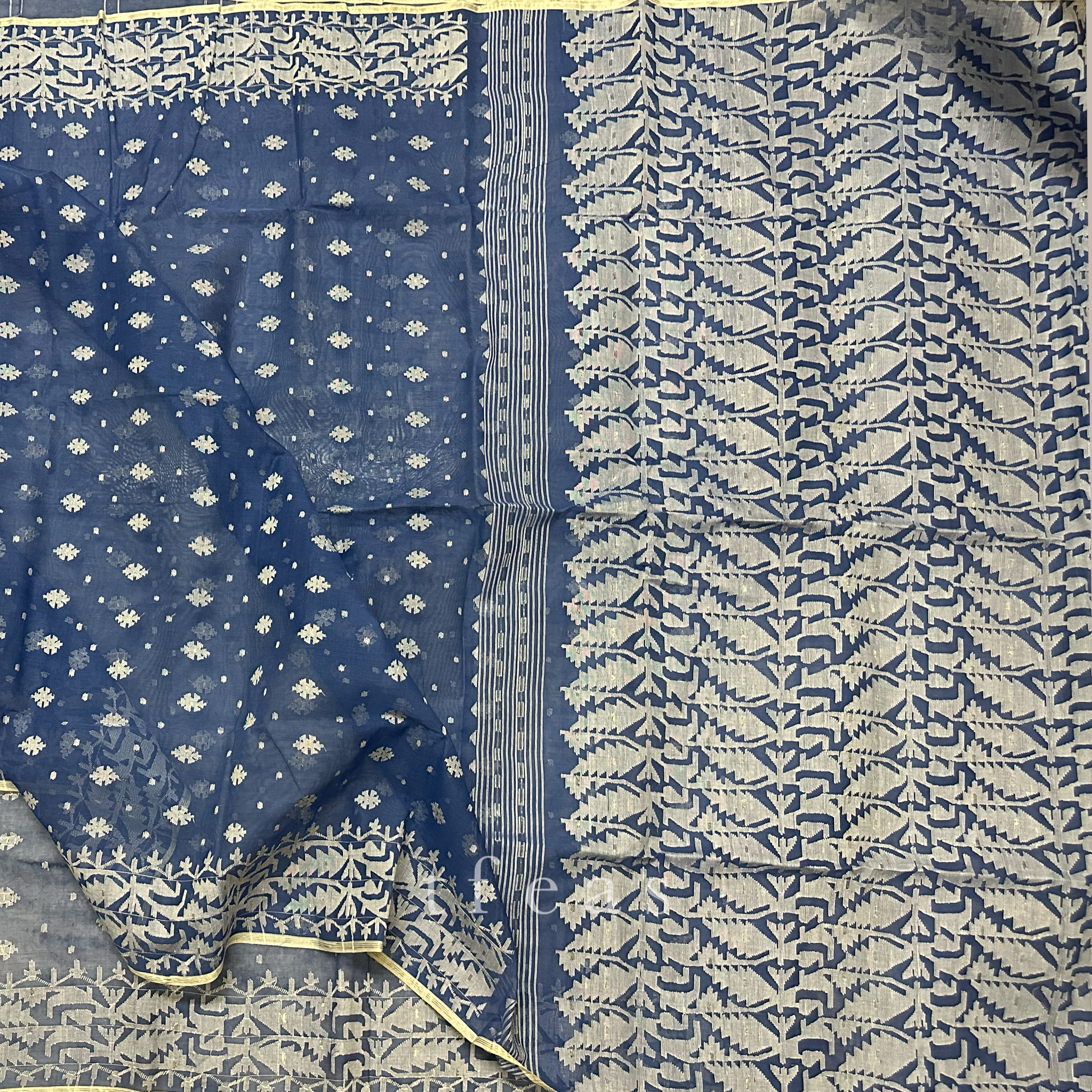 Blue and White Dhakai Jamdani