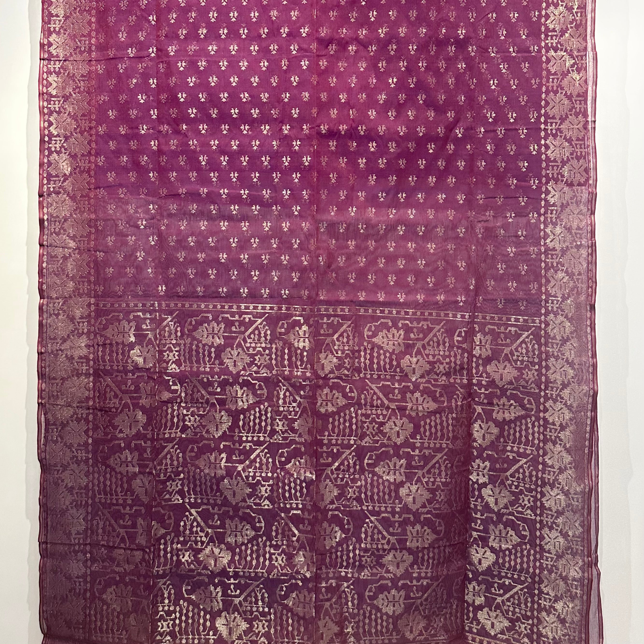 Jamun Angoorlata Dhakai Jamdani Saree (Grapevine)