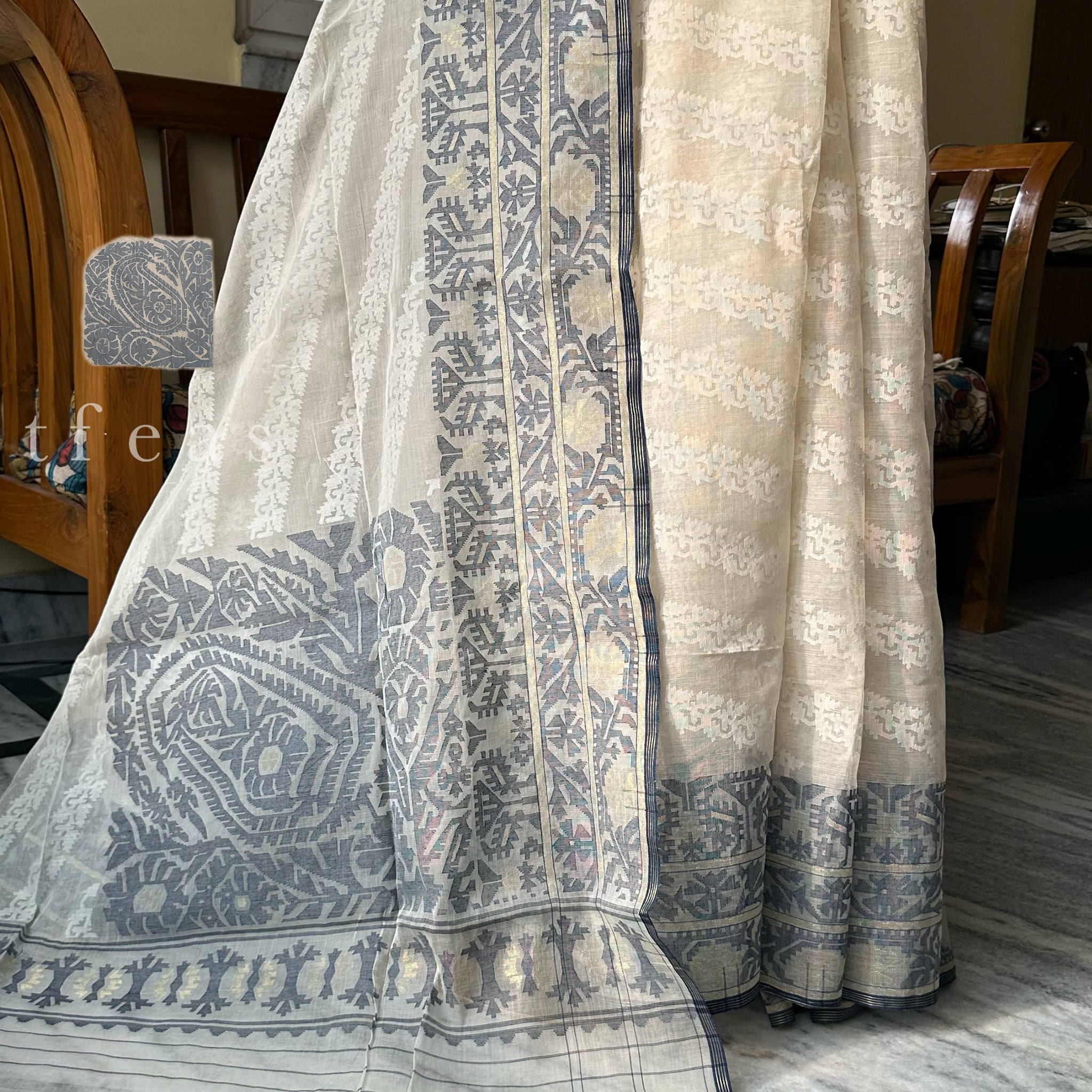 White and Indigo Dhakai Jamdani with Koniya