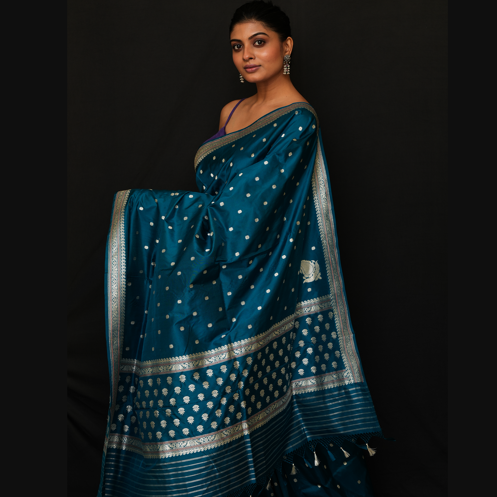 Khadwa Benarasi in Shot Colour - Deep Teal Blue