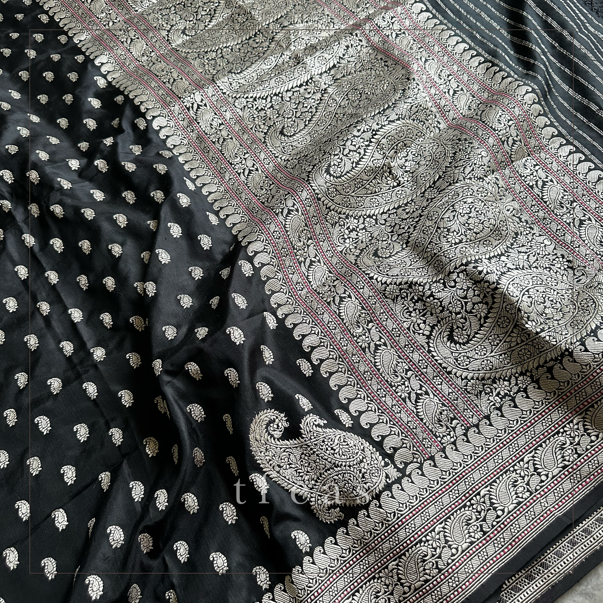 Black Koniya Ektara Benarasi