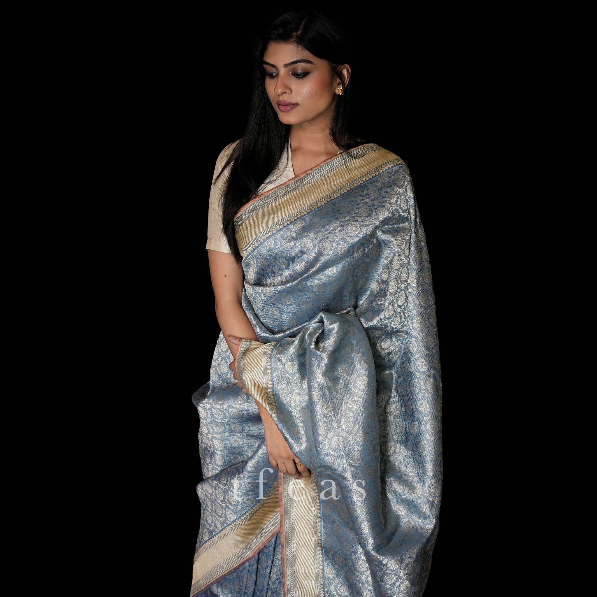 Natural Indigo Dyed Tanchoi Benarasi