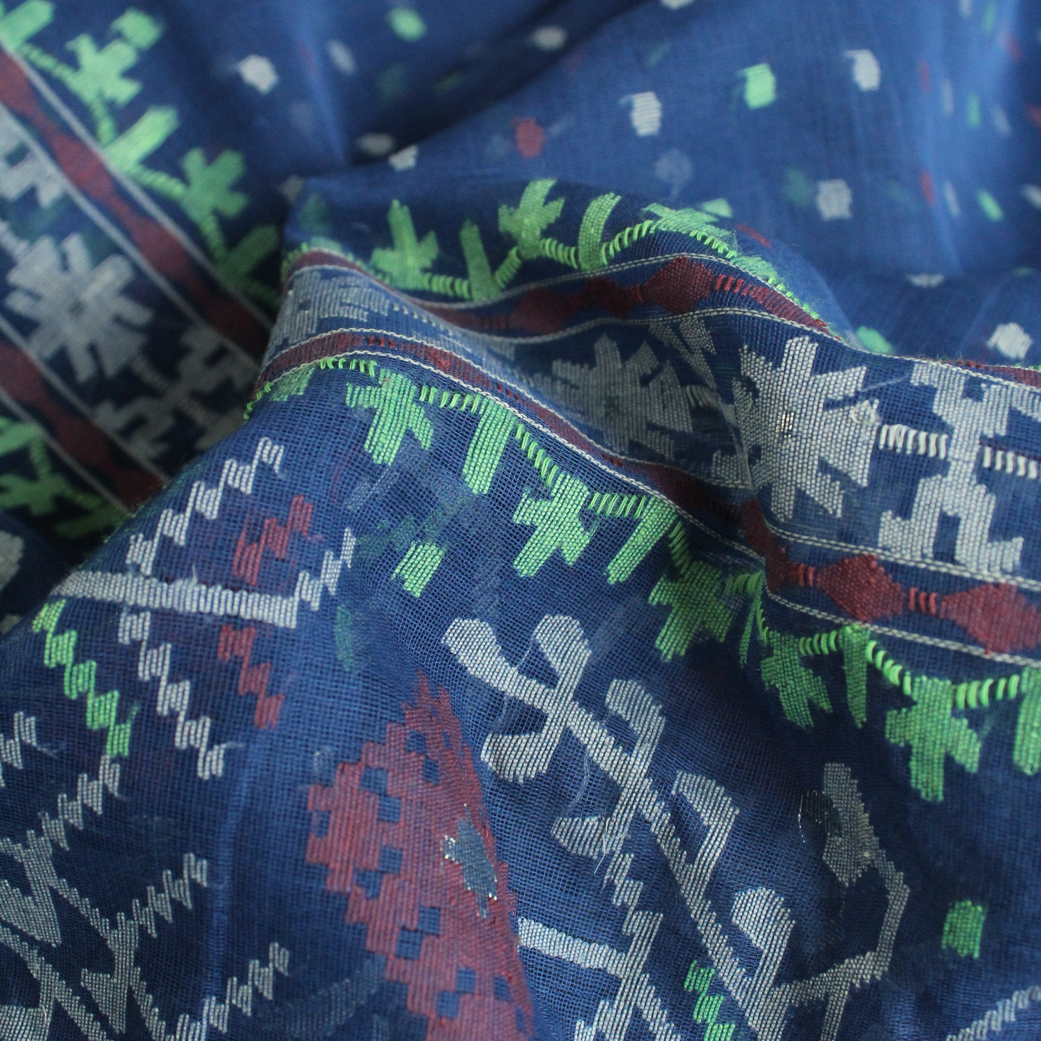 Blue Handwoven Dhakai Jamdani Saree