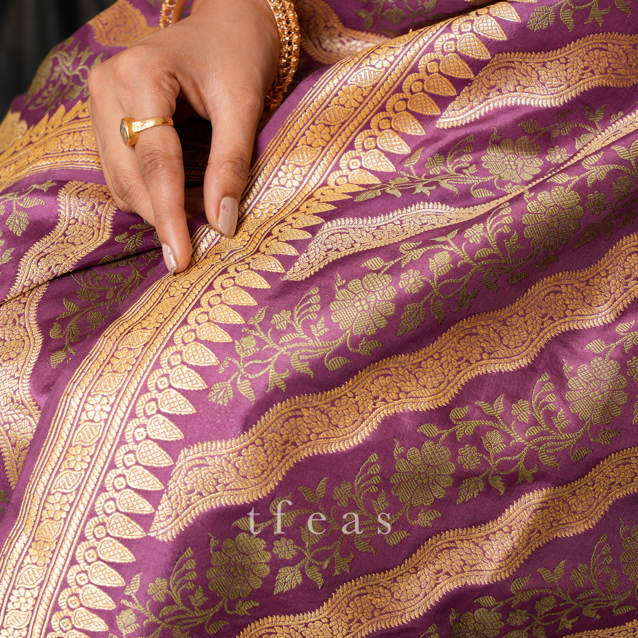 Lavender Ada Khadwa Benarasi Saree