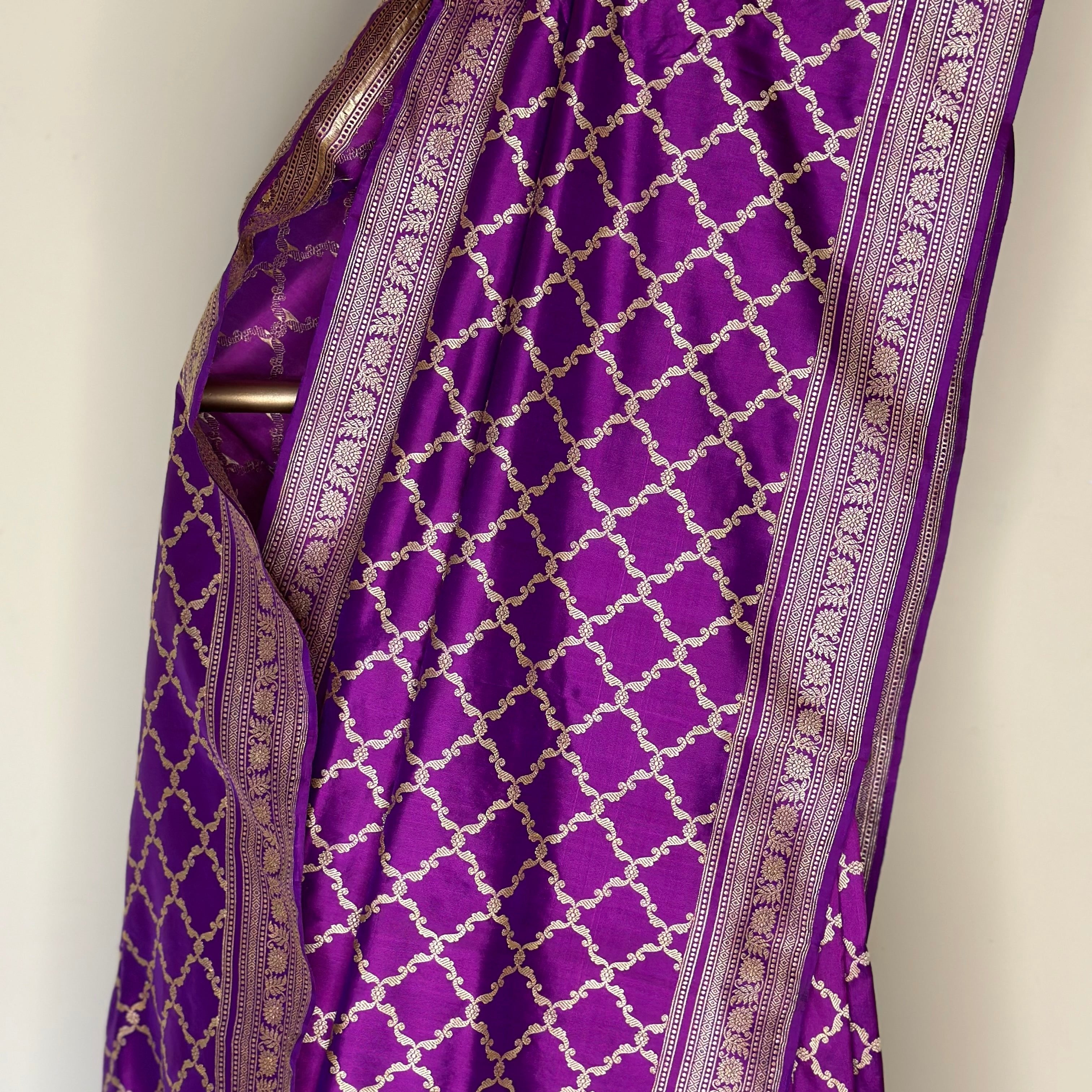 Purple Shot Color Khadwa Jaal Benarasi