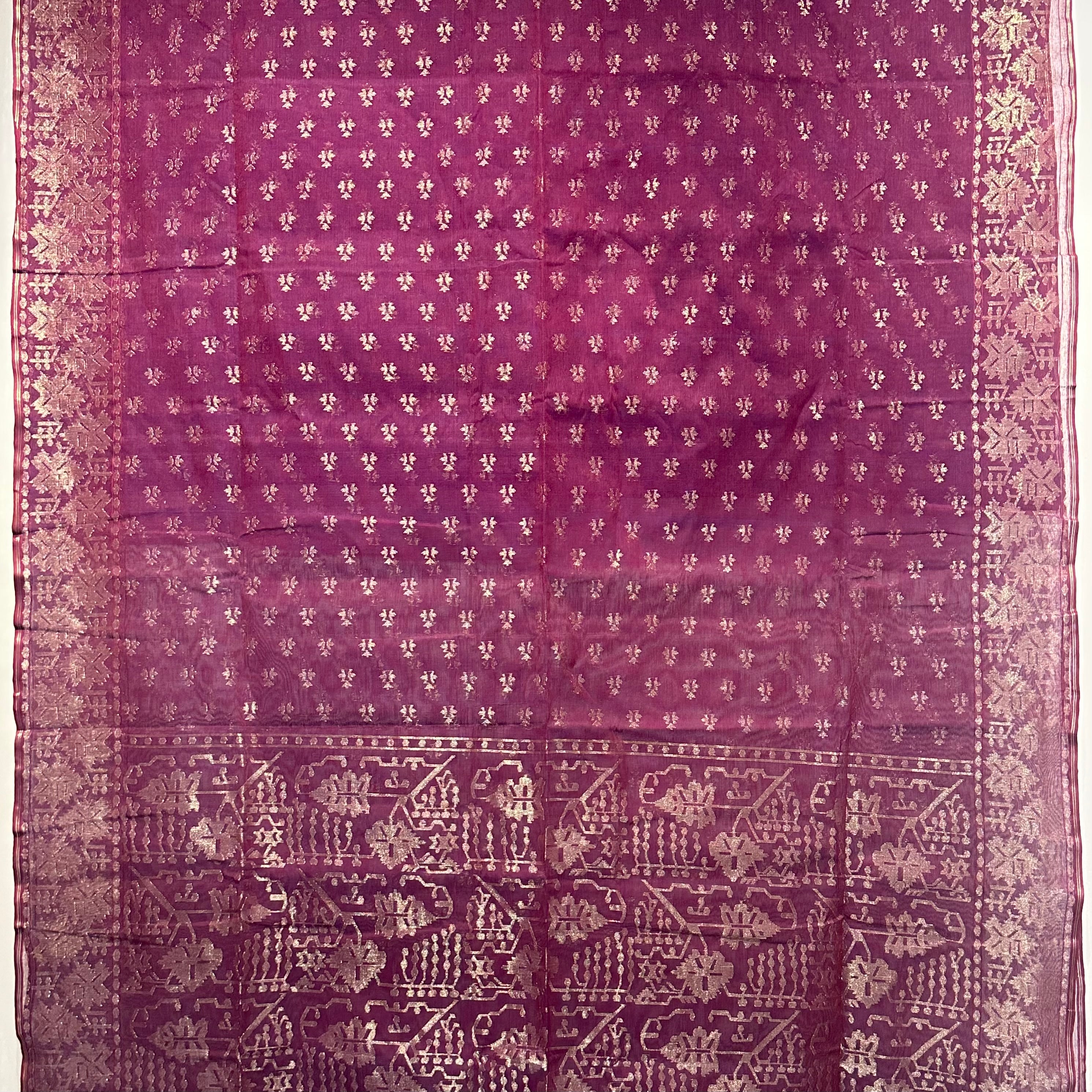 Jamun Angoorlata Dhakai Jamdani Saree (Grapevine)