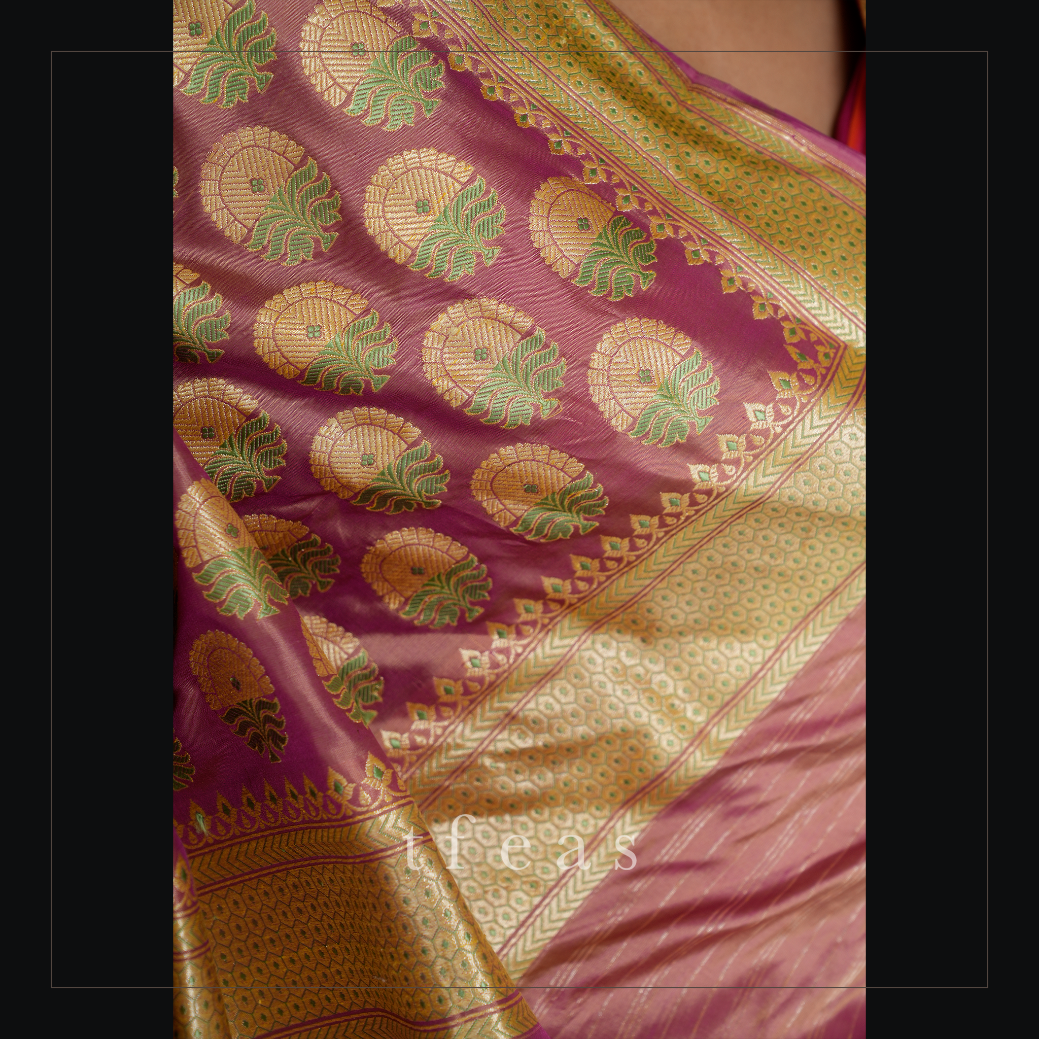 Benarasi with Latifa Minakari Khadwa Buti