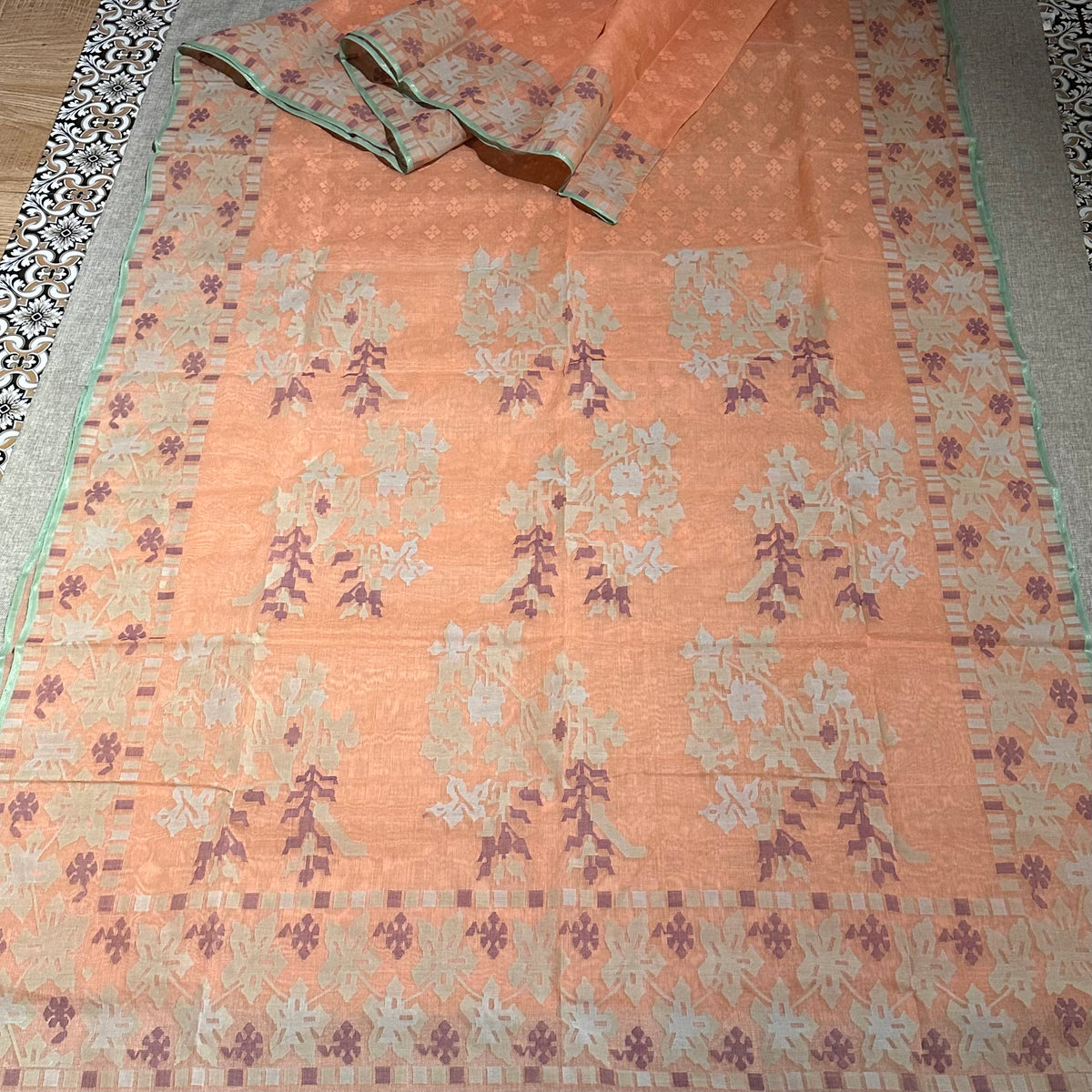 Peach Angoorlata Dhakai Jamdani Saree (Grapevine)