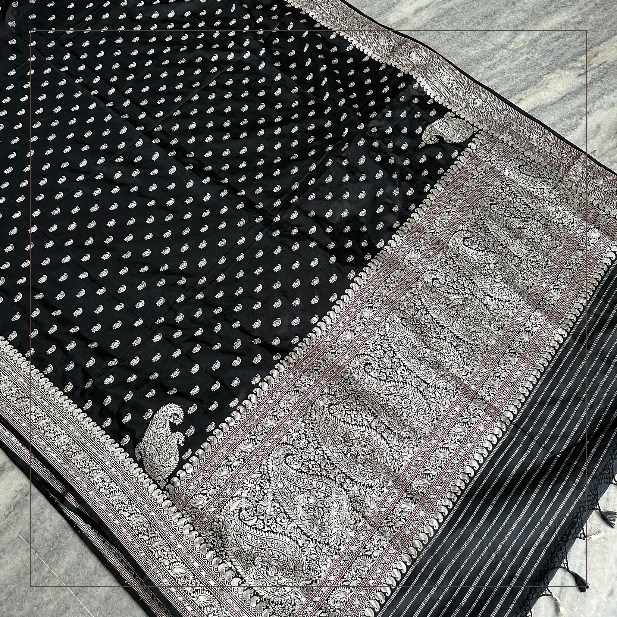 Black Koniya Ektara Benarasi