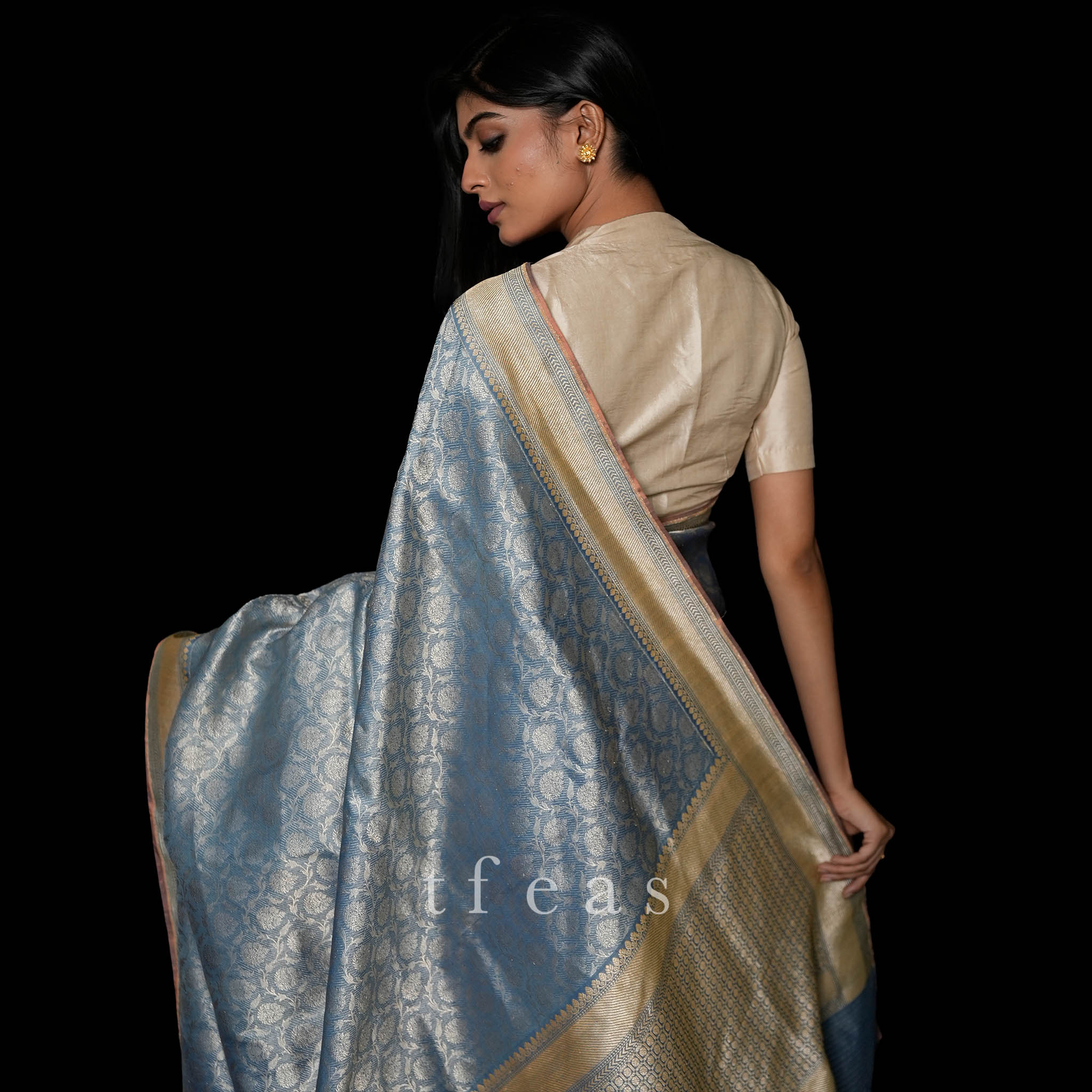 Natural Indigo Dyed Tanchoi Benarasi