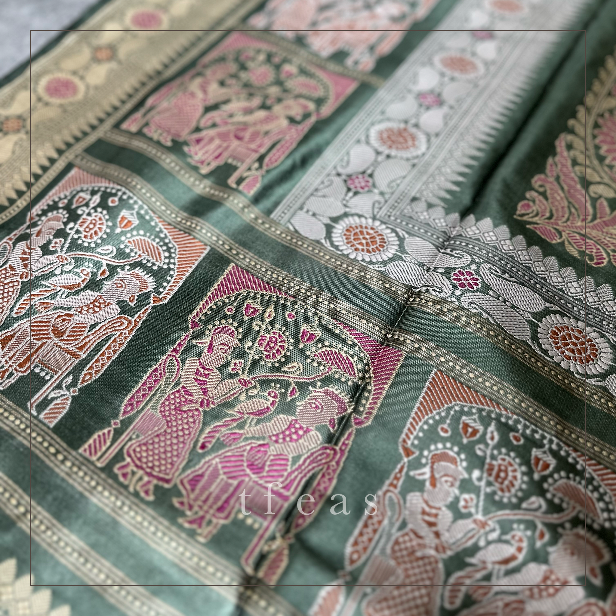 Moss Green Ada Revival Baluchari