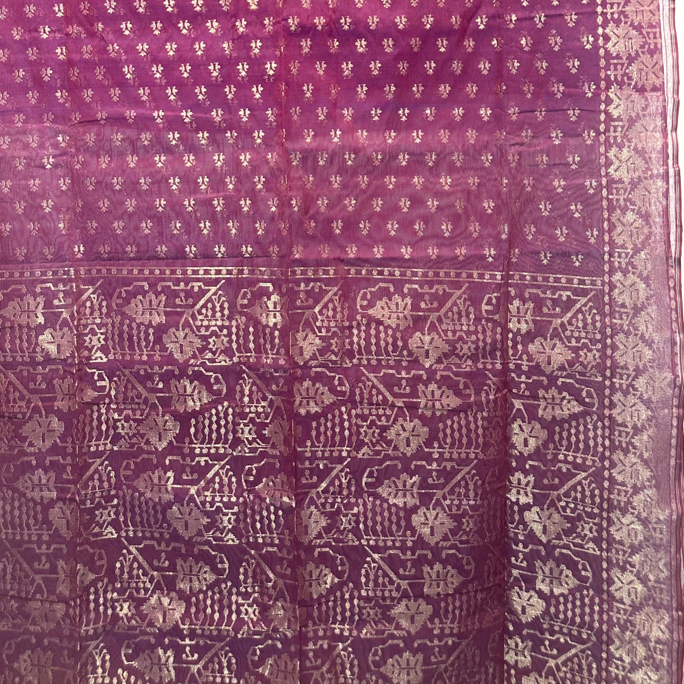Jamun Angoorlata Dhakai Jamdani Saree (Grapevine)