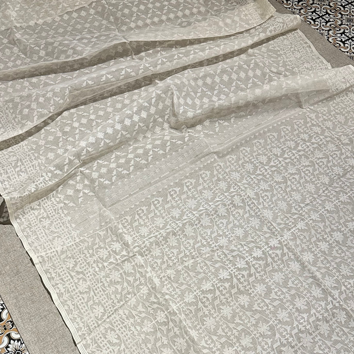 White Jaal Dhakai Jamdani Saree