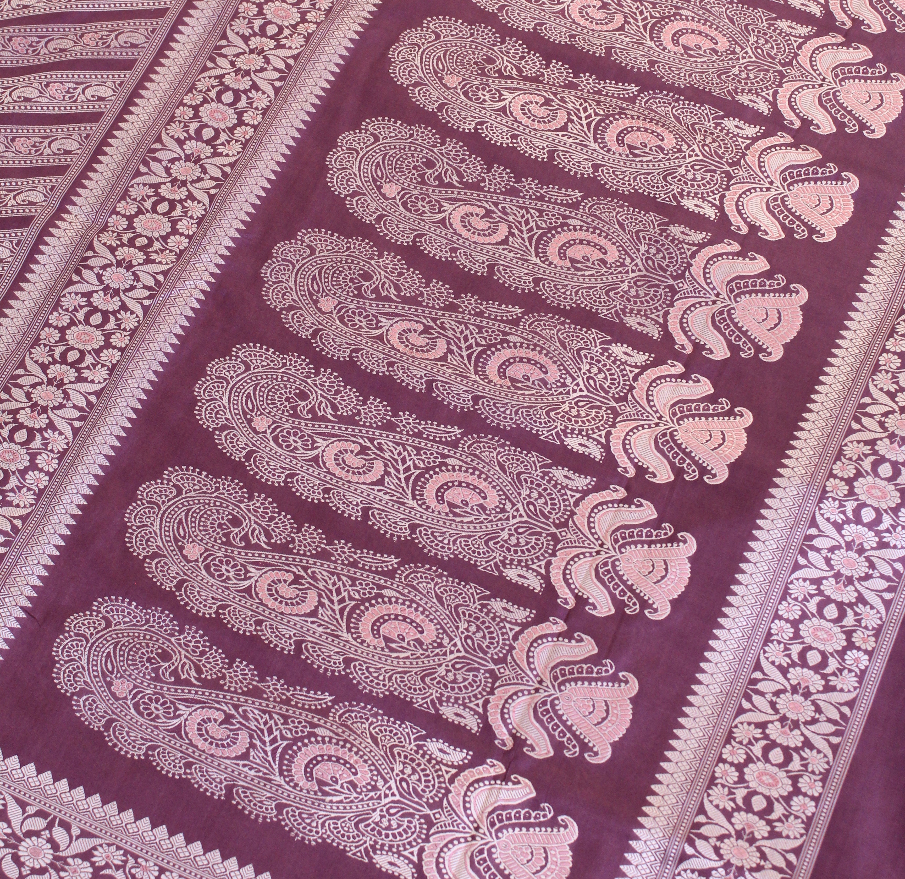 Mauve Ada Baluchari with Minakari