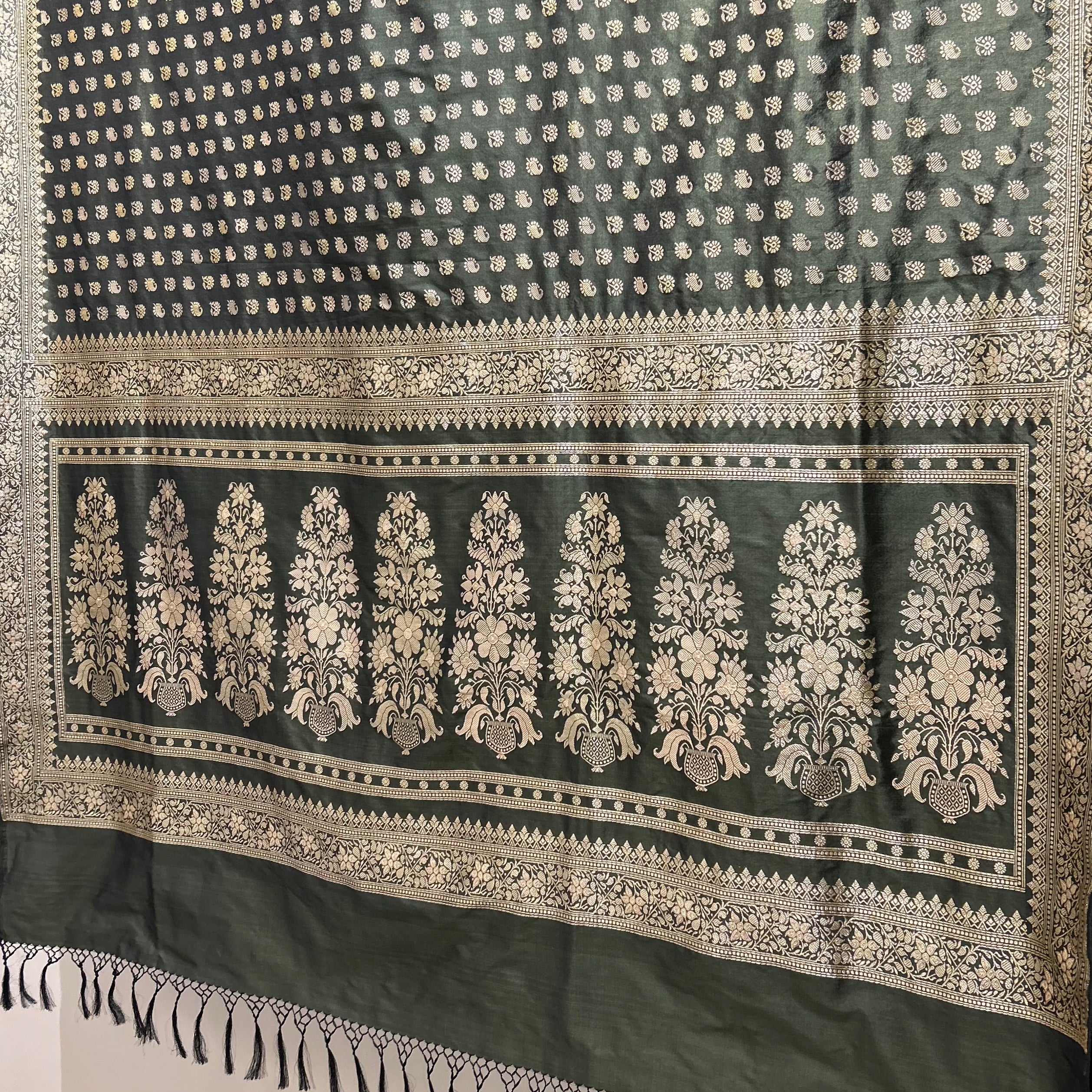 Forest Green Buti Baluchari