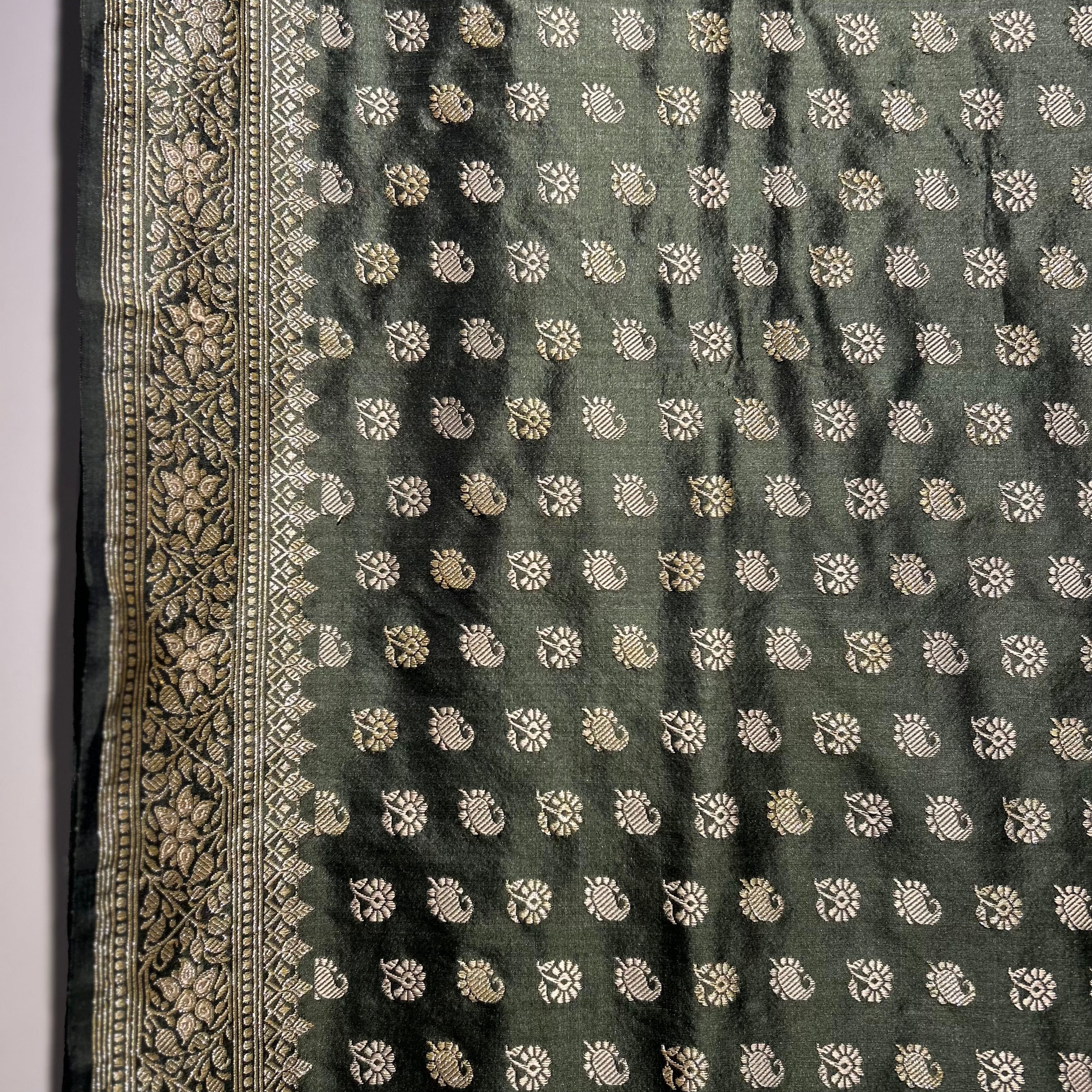 Forest Green Buti Baluchari