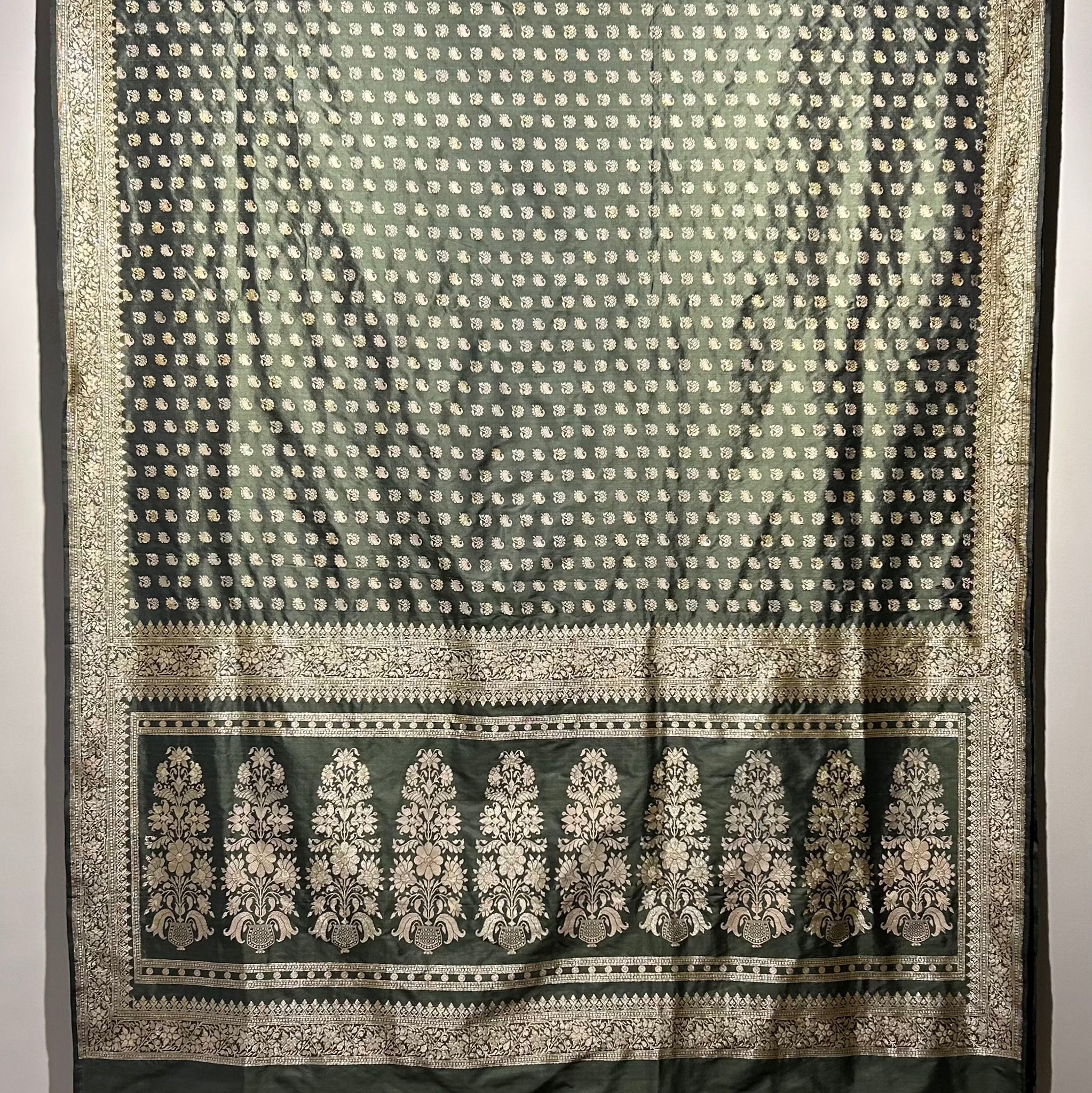 Forest Green Buti Baluchari