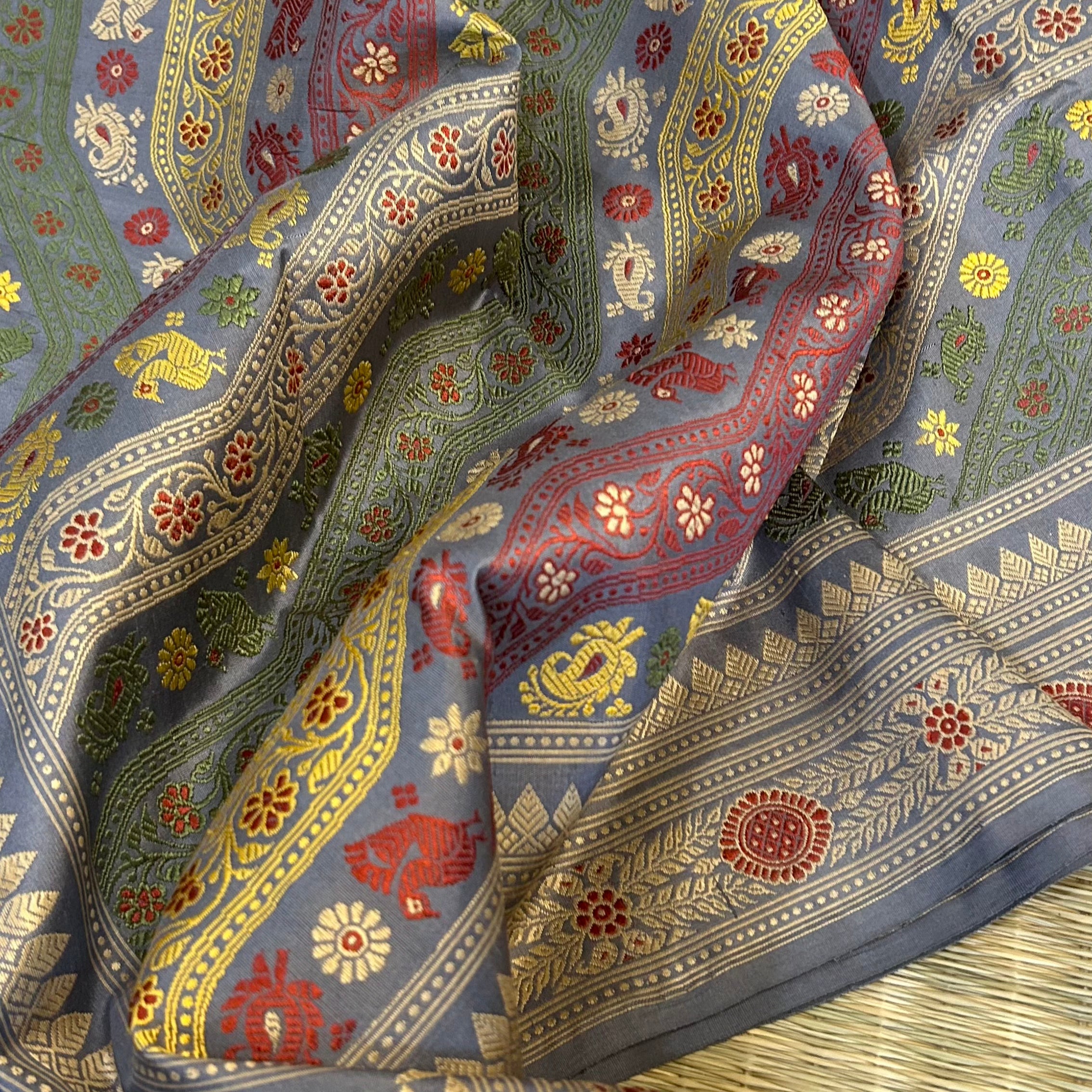 TFEAS REVIVAL GREY : A Very Special Ada Revival Baluchari Saree