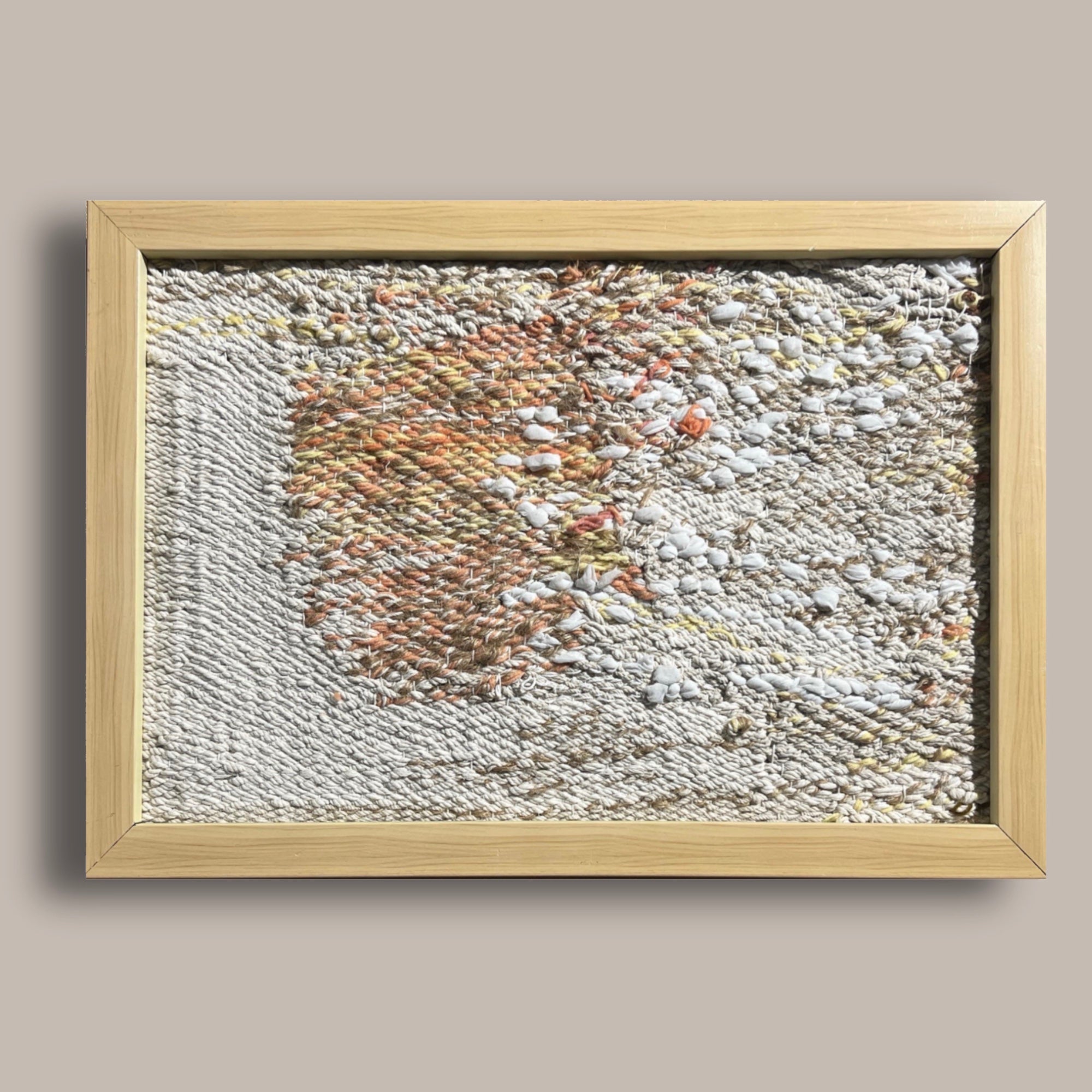 Hand-knotted Aura in Monochrome