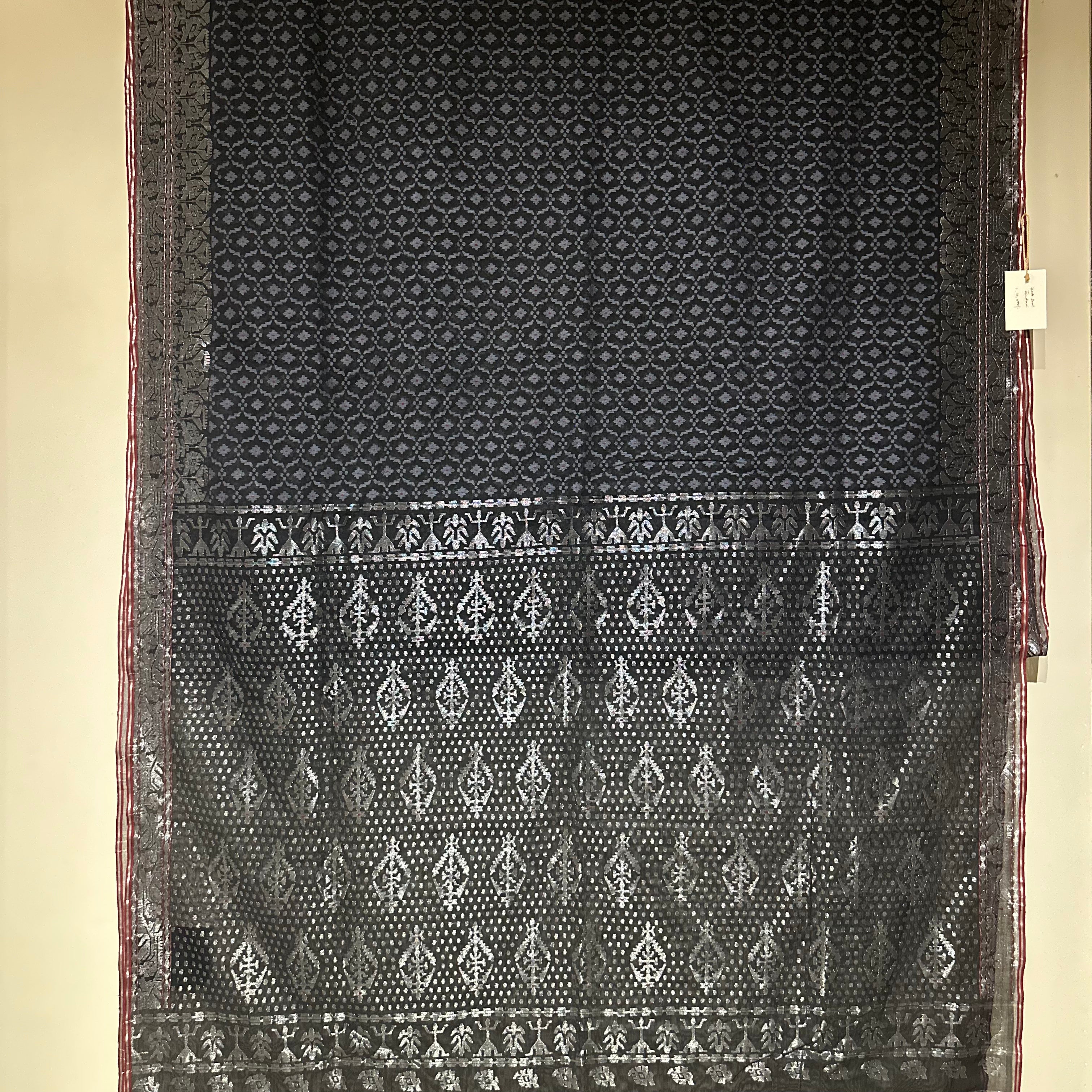 Black and White Jaal Dhakai Jamdani