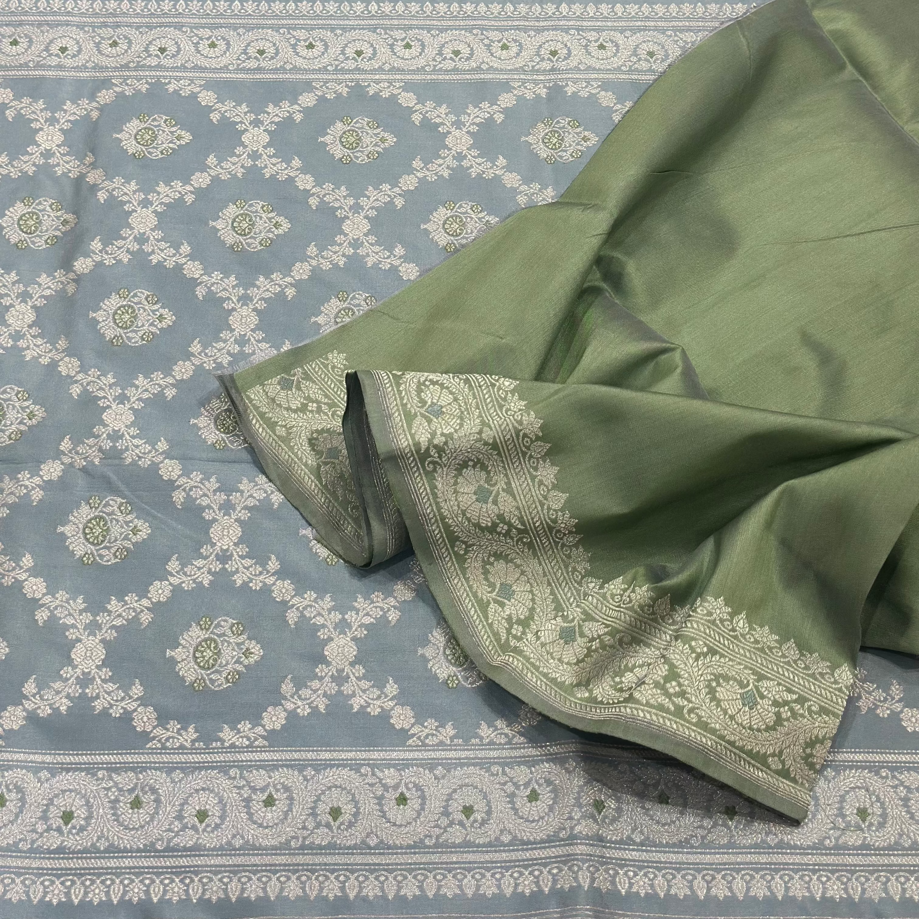 Sky Blue Khadwa Benarasi