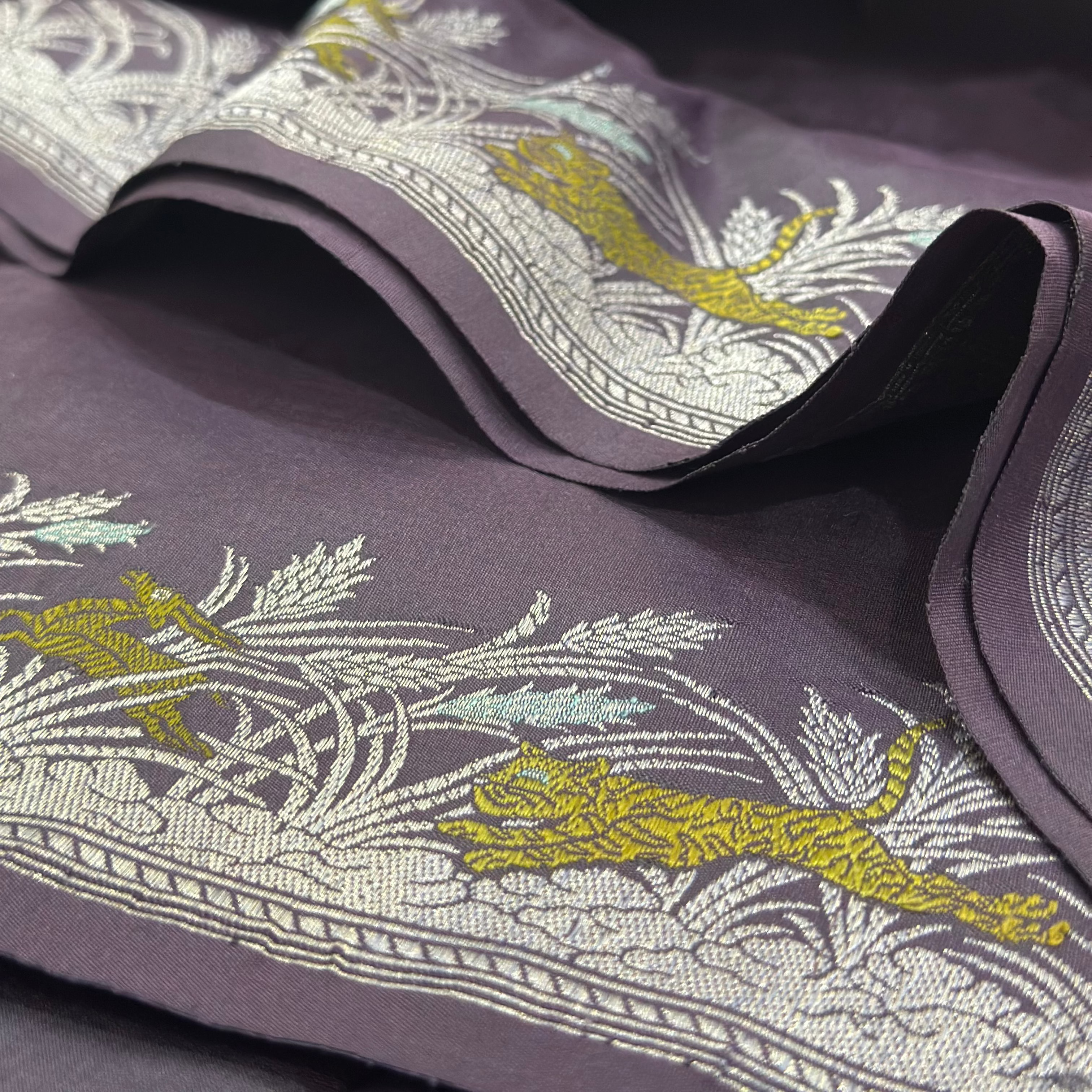Shikargah Khadwa Benarasi in purple