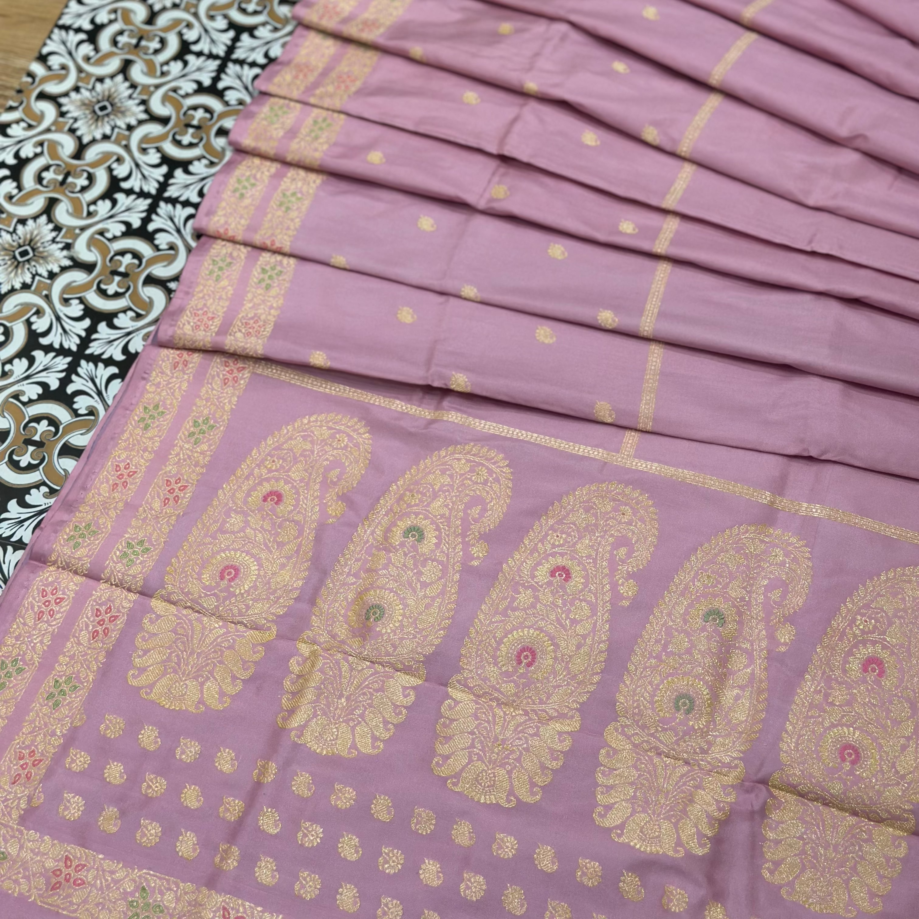 Pink Baluchari saree with Paisley in palla