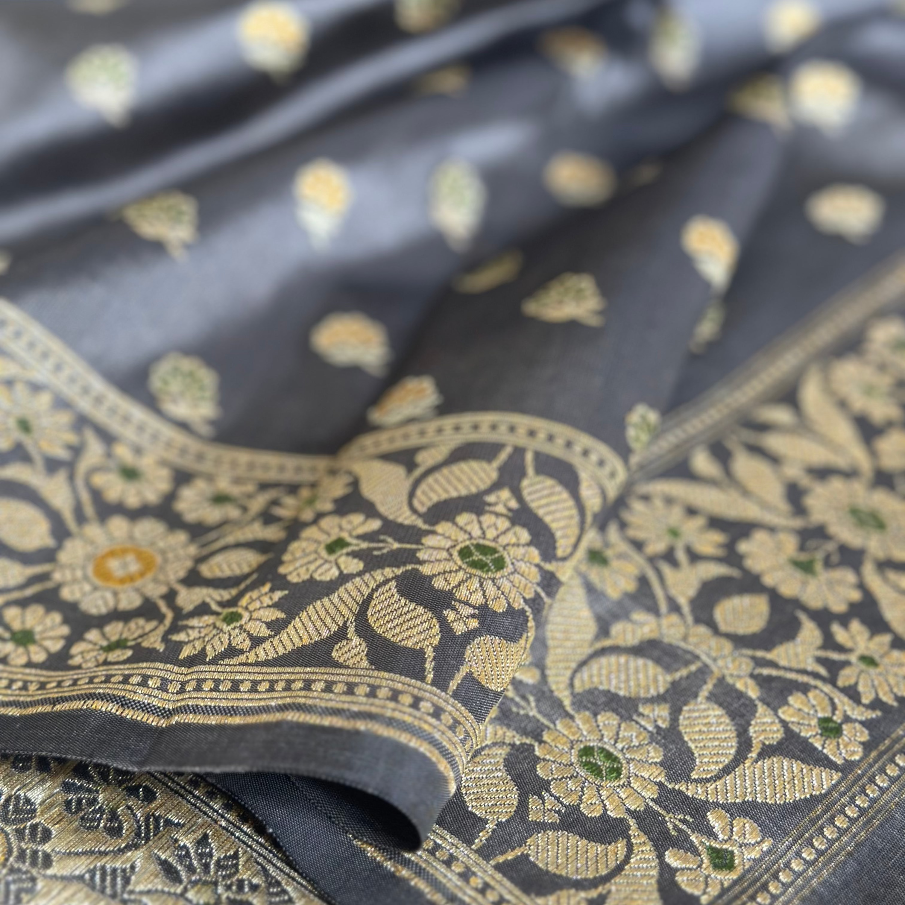 Grey Ada Baluchari with Minakari