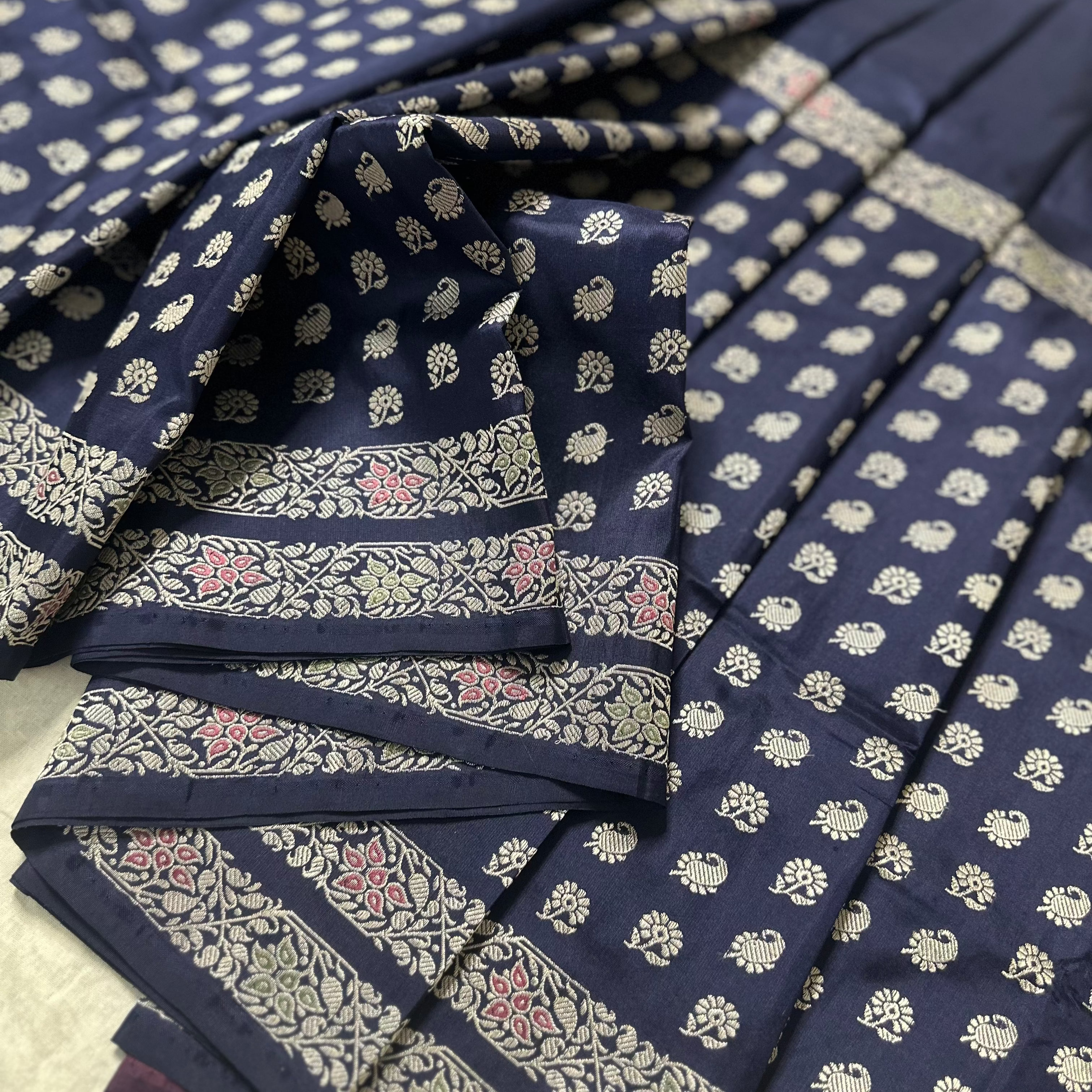 Blue Baluchari saree with Paisley in palla