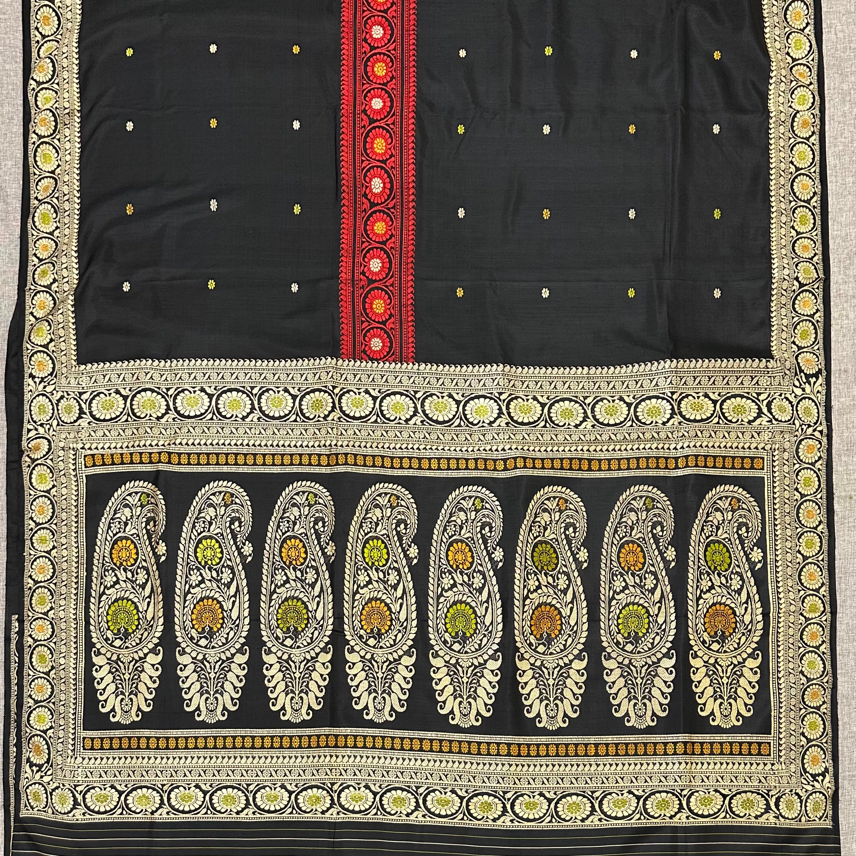 Black Baluchari Saree with Three Border (Pacha Pere)
