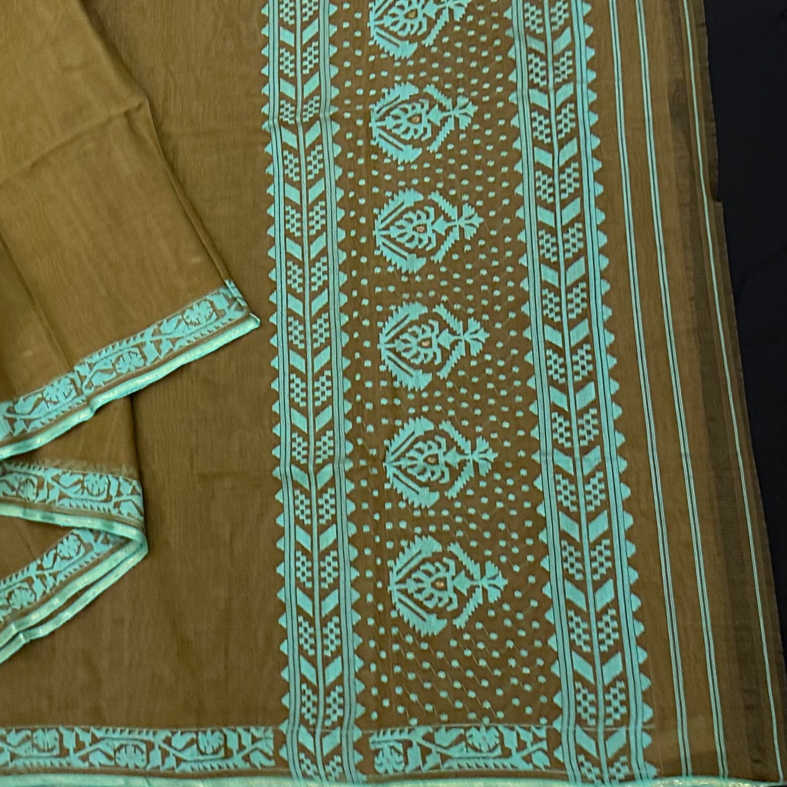 Moss Green Dhakai Jamdani