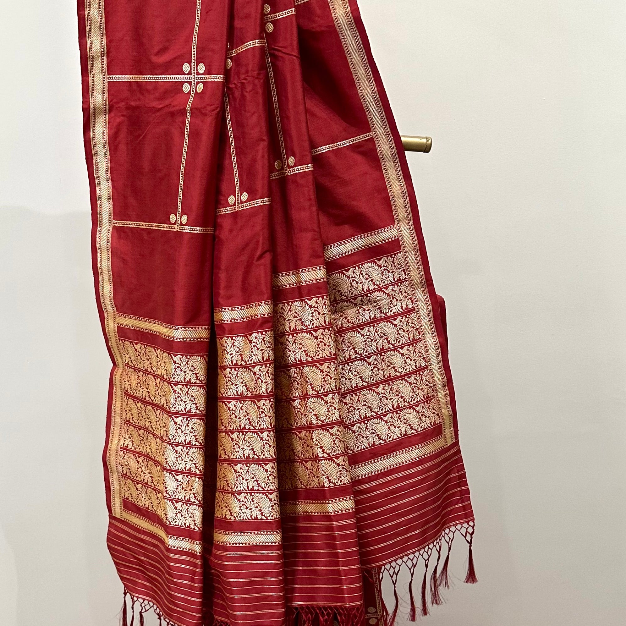 Red Khadwa Benarasi